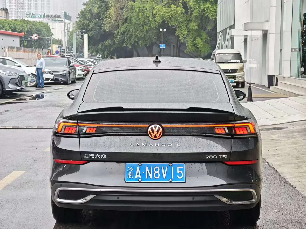 Volkswagen Lamando