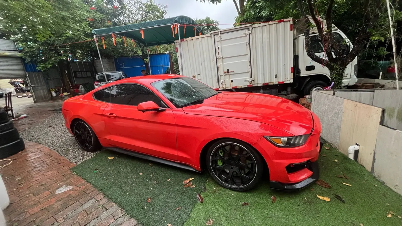 Ford Mustang