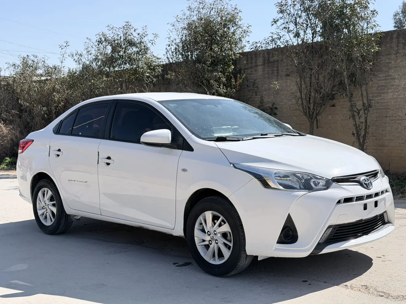 Toyota YARiS L Enjoy