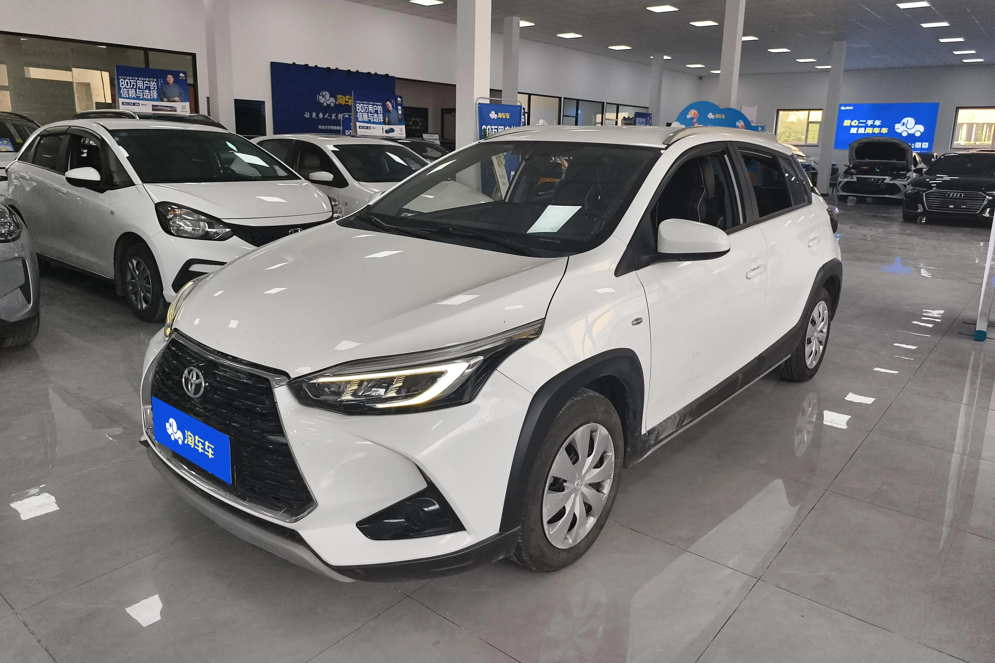 Toyota Yaris L