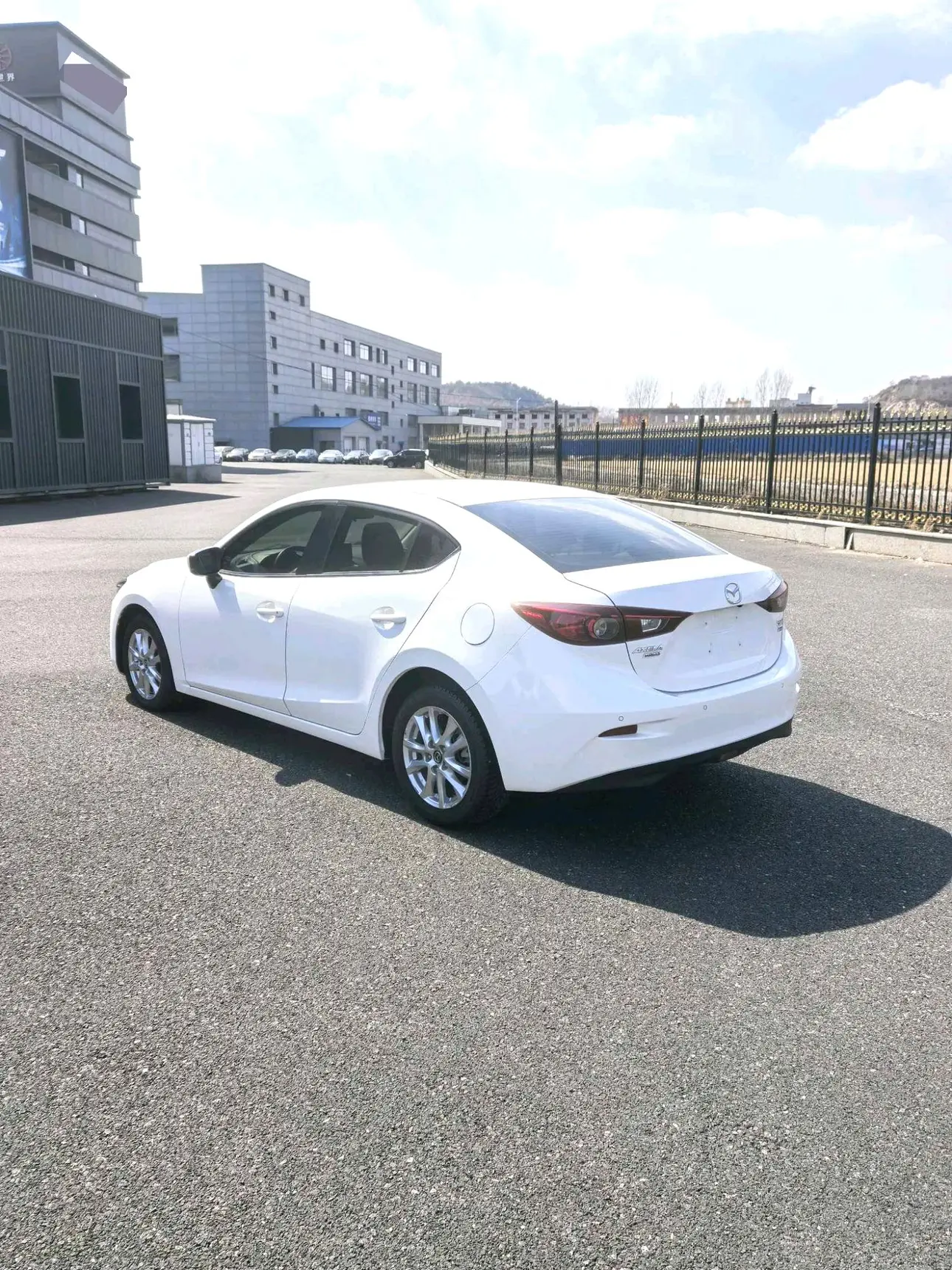 Mazda Axela