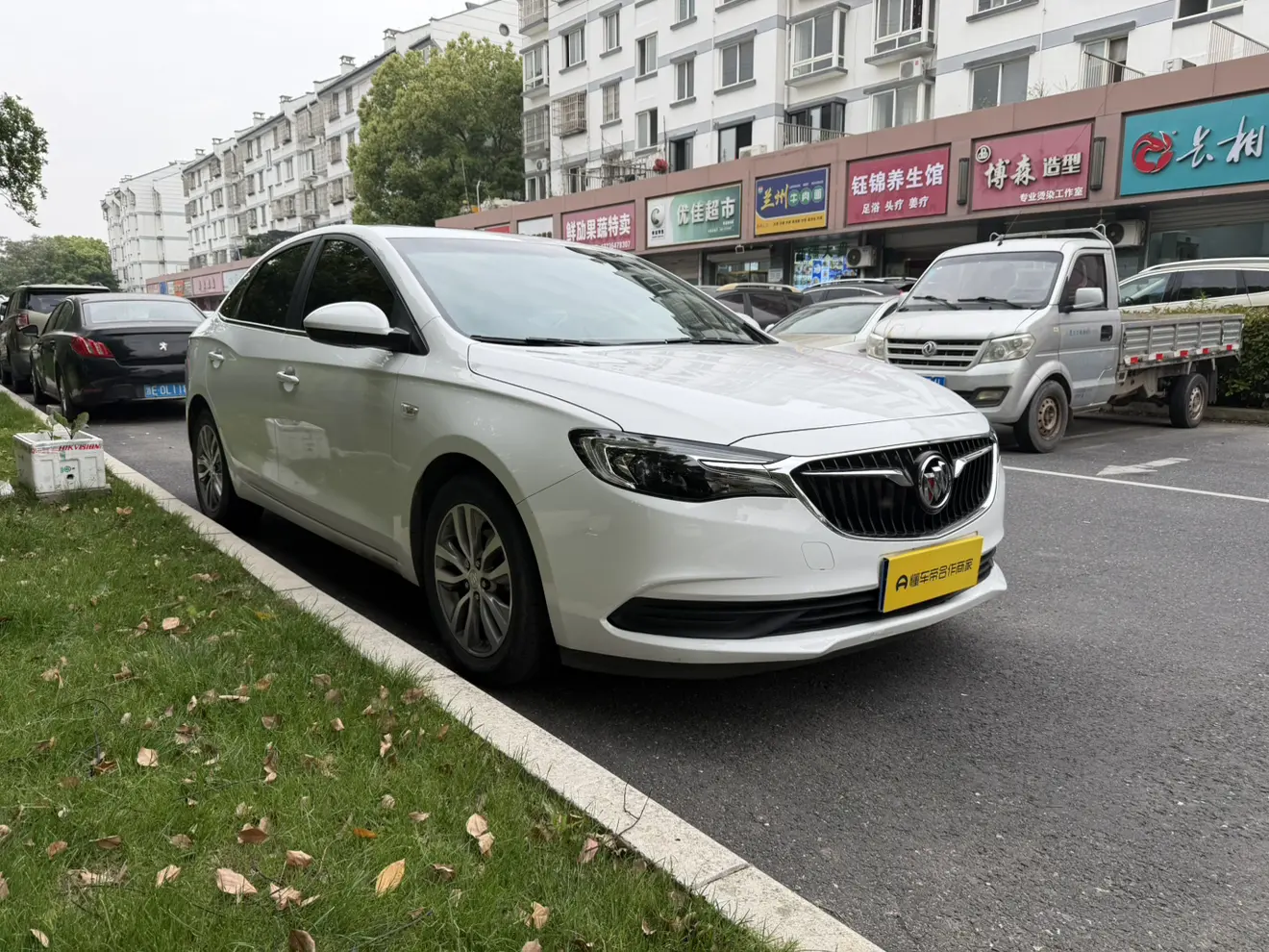 Buick Yinglang