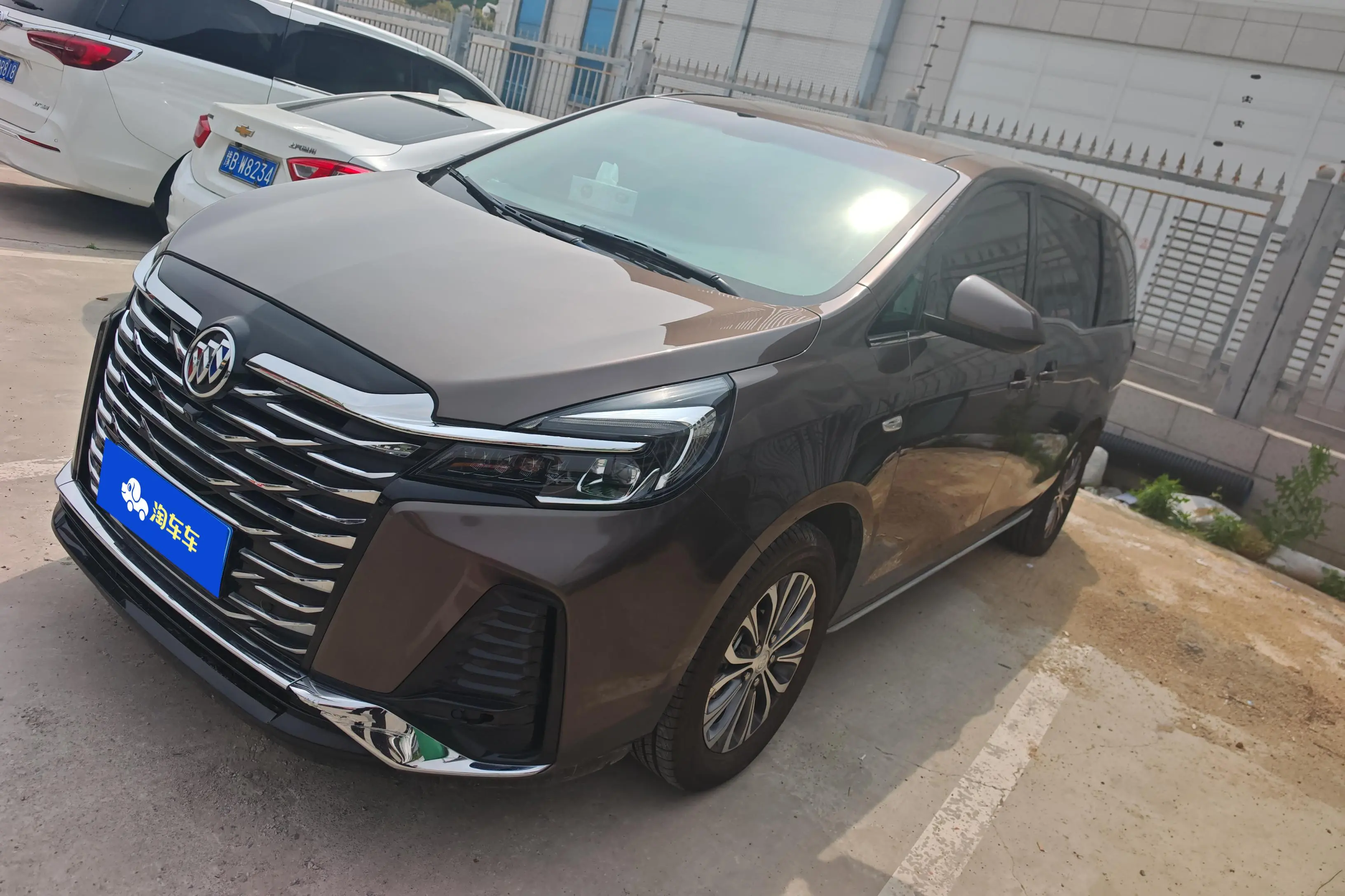 Buick GL8