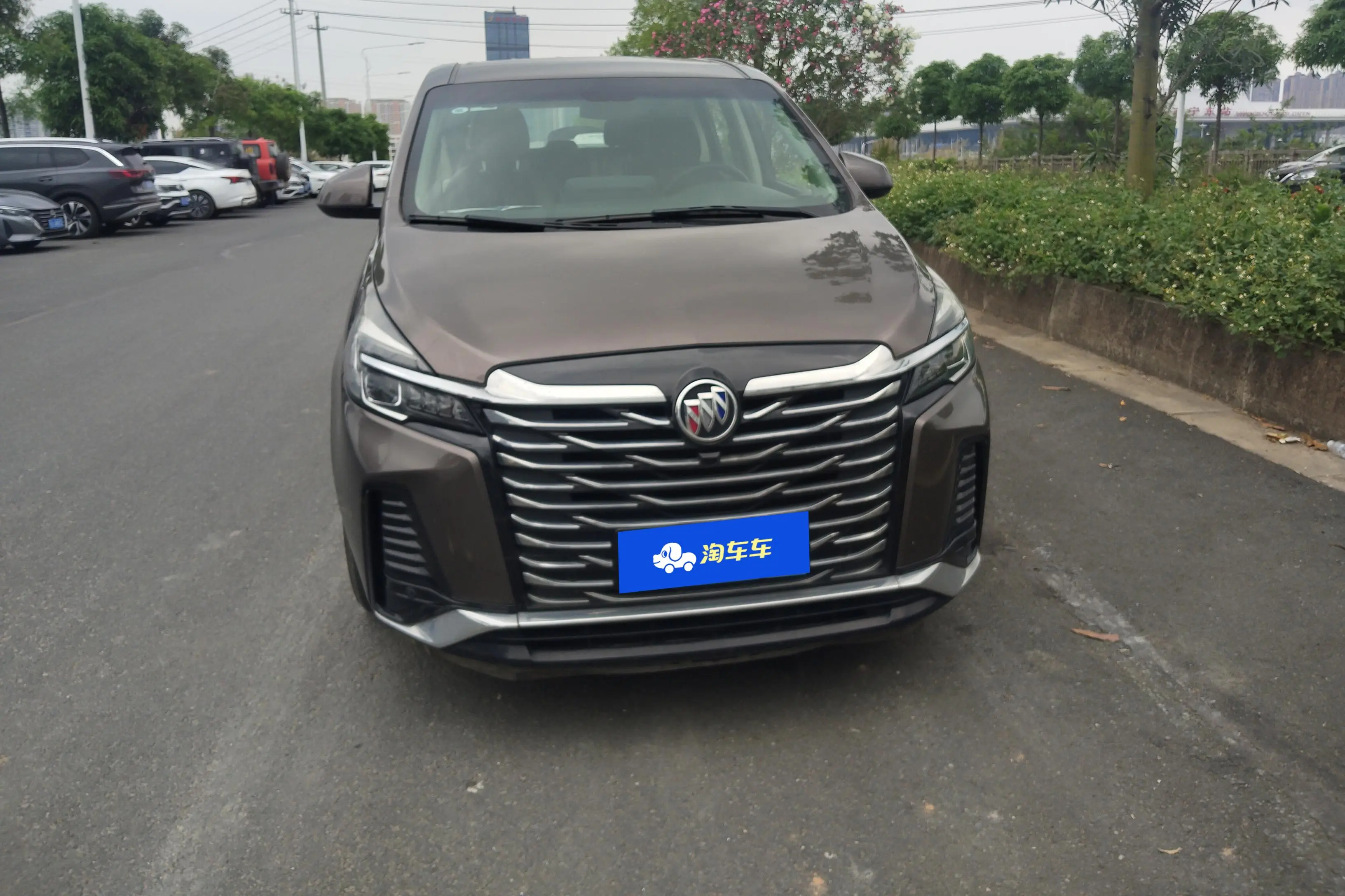 Buick GL8