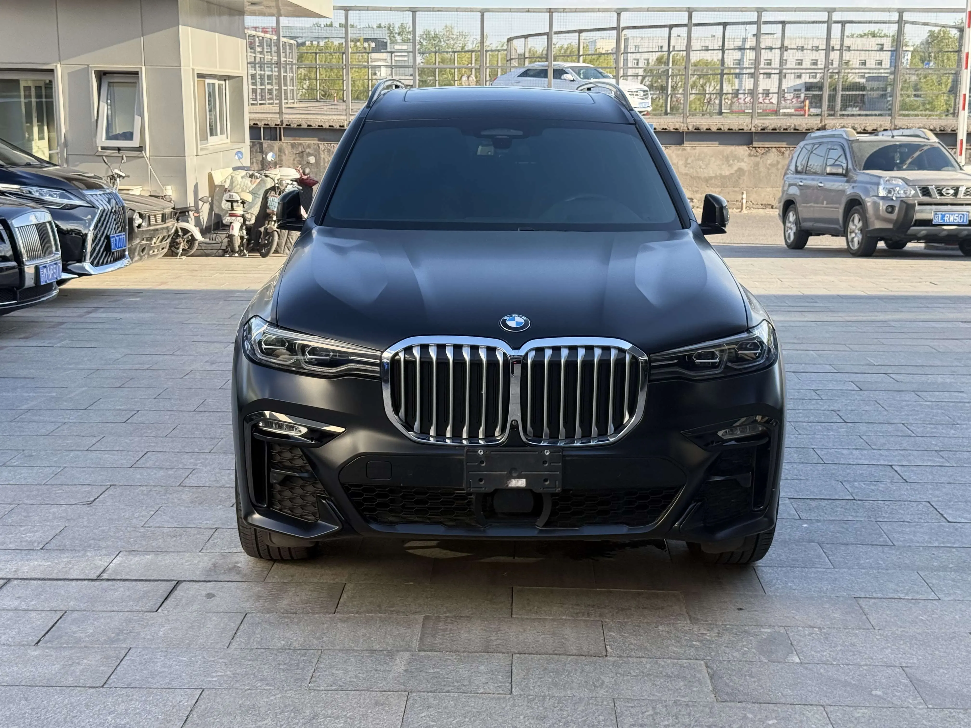 BMW X7