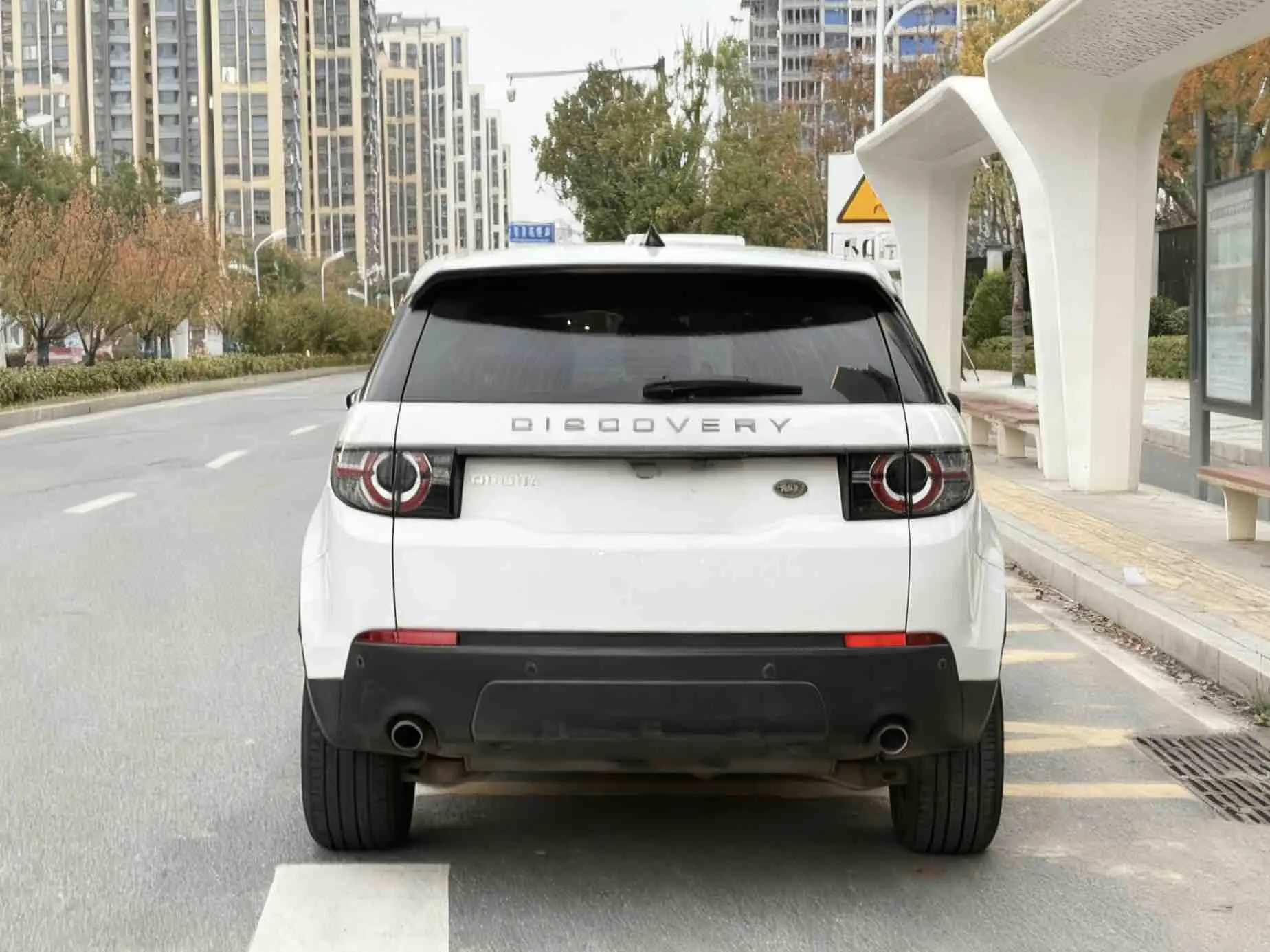 Land Rover Discover the magic