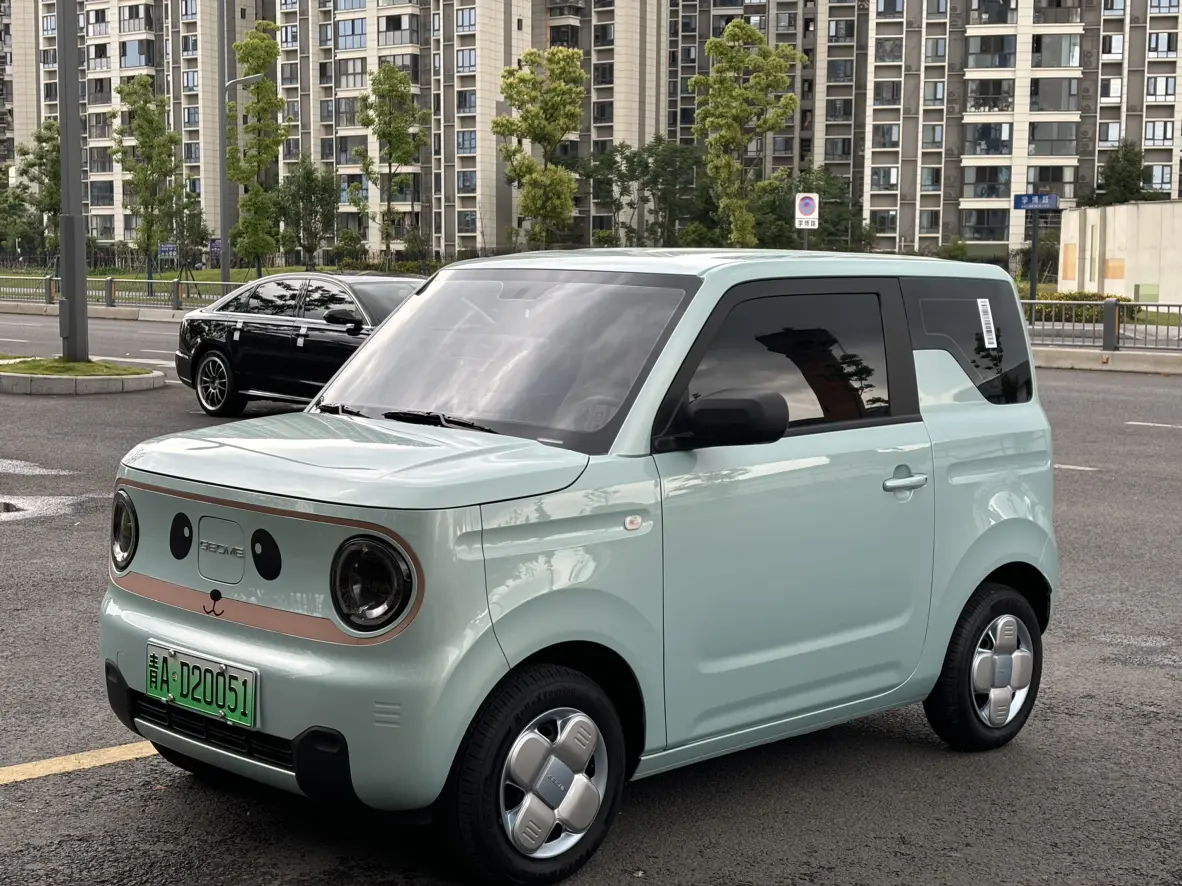 Geely Panda