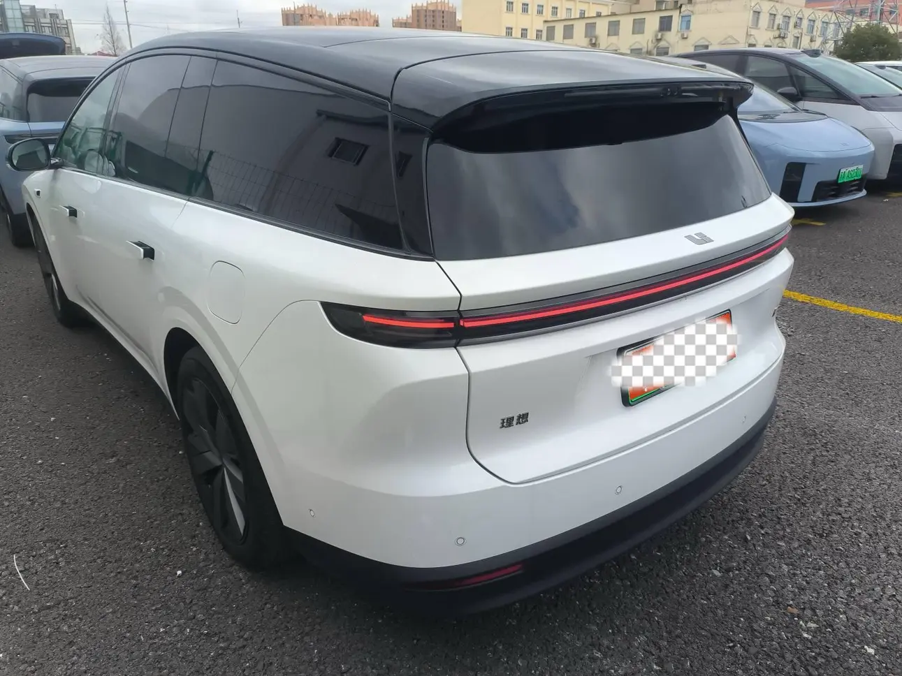 Li Ideal i8