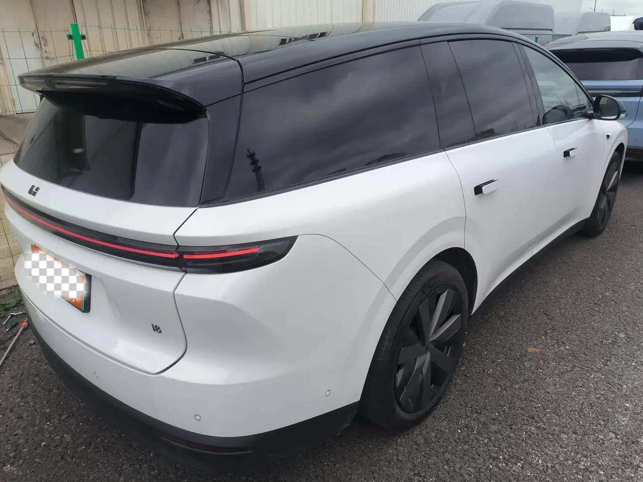 Li Ideal i8