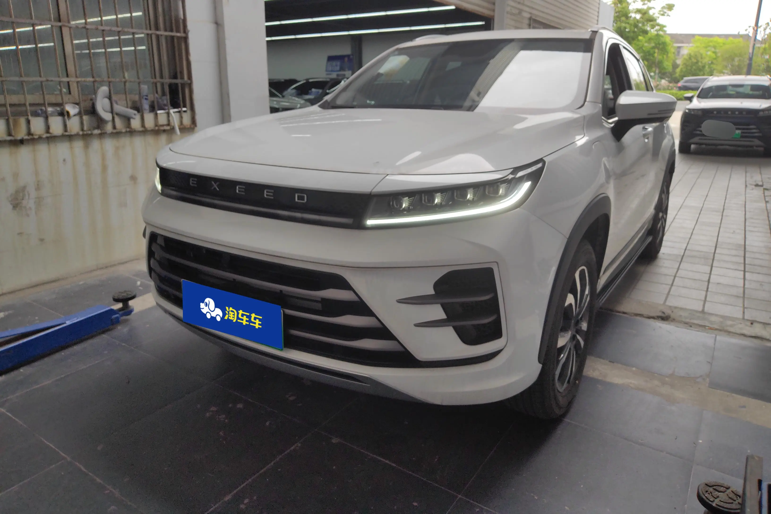 Exeed Xingtu Zhuifeng C-DM