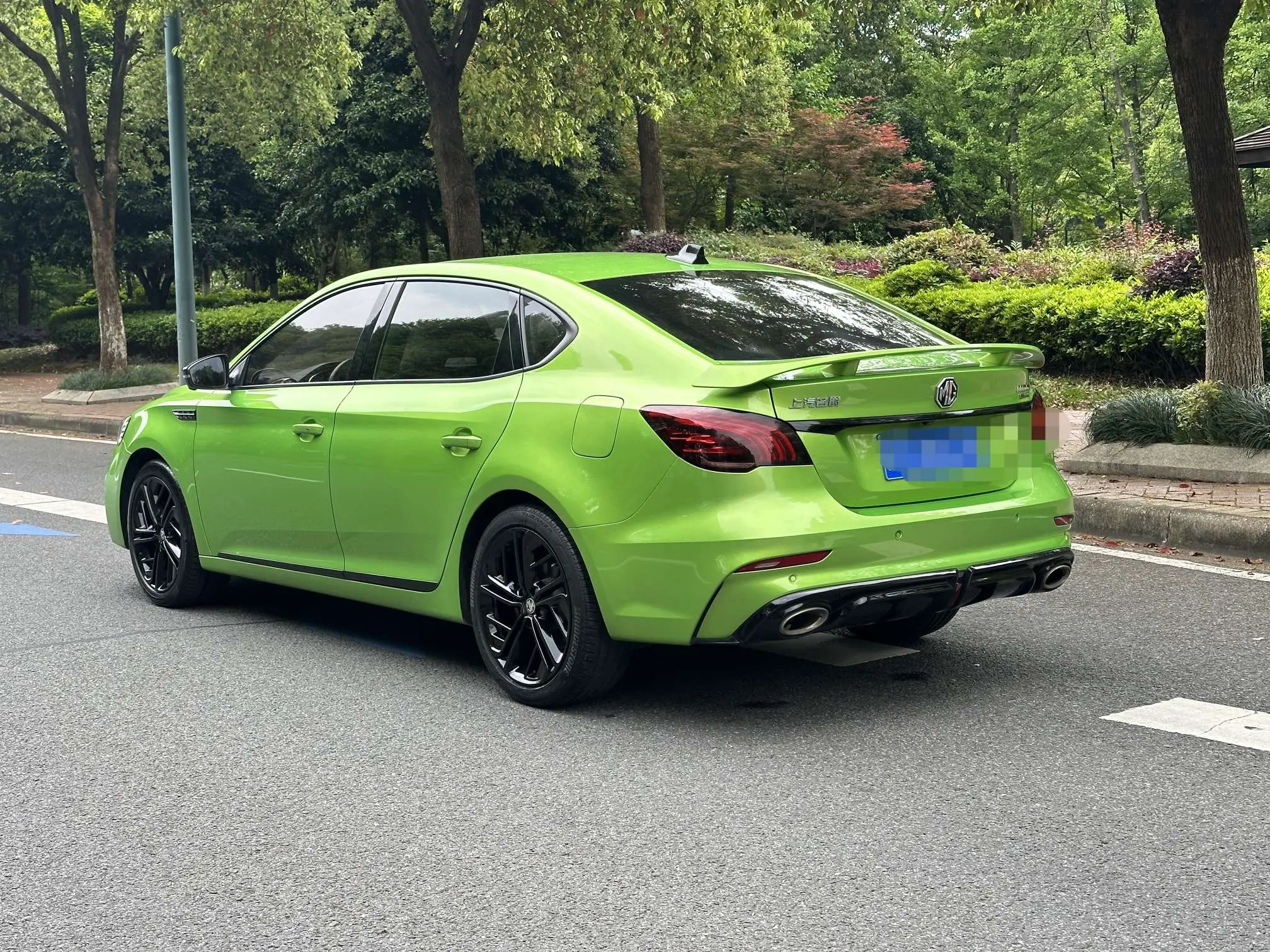 MG 6