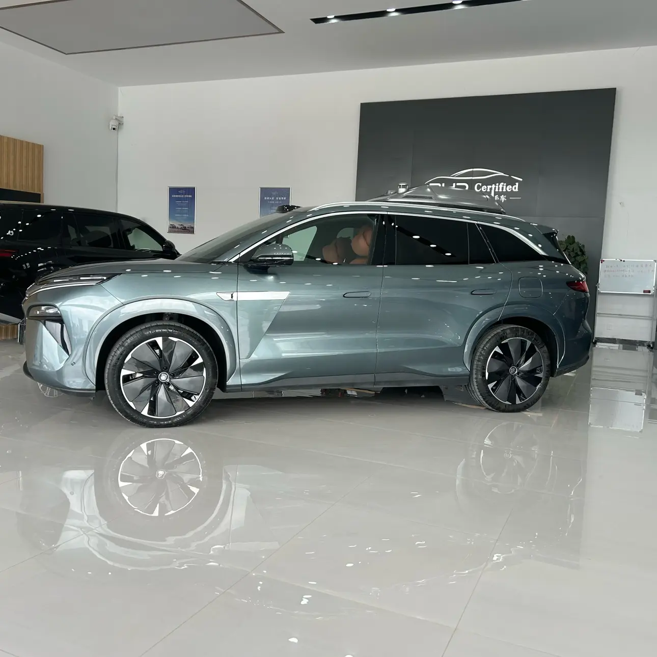 BYD Tang L DM