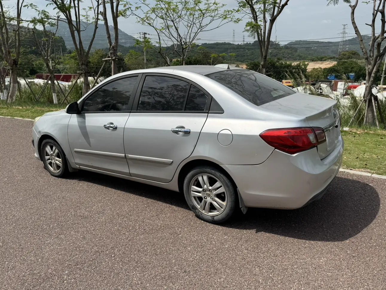 Changan Yuexiang V5