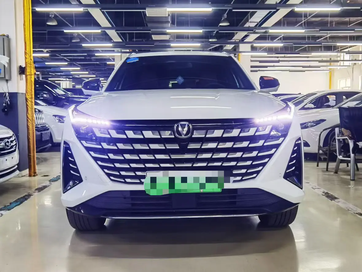 Changan UNI-Z PHEV