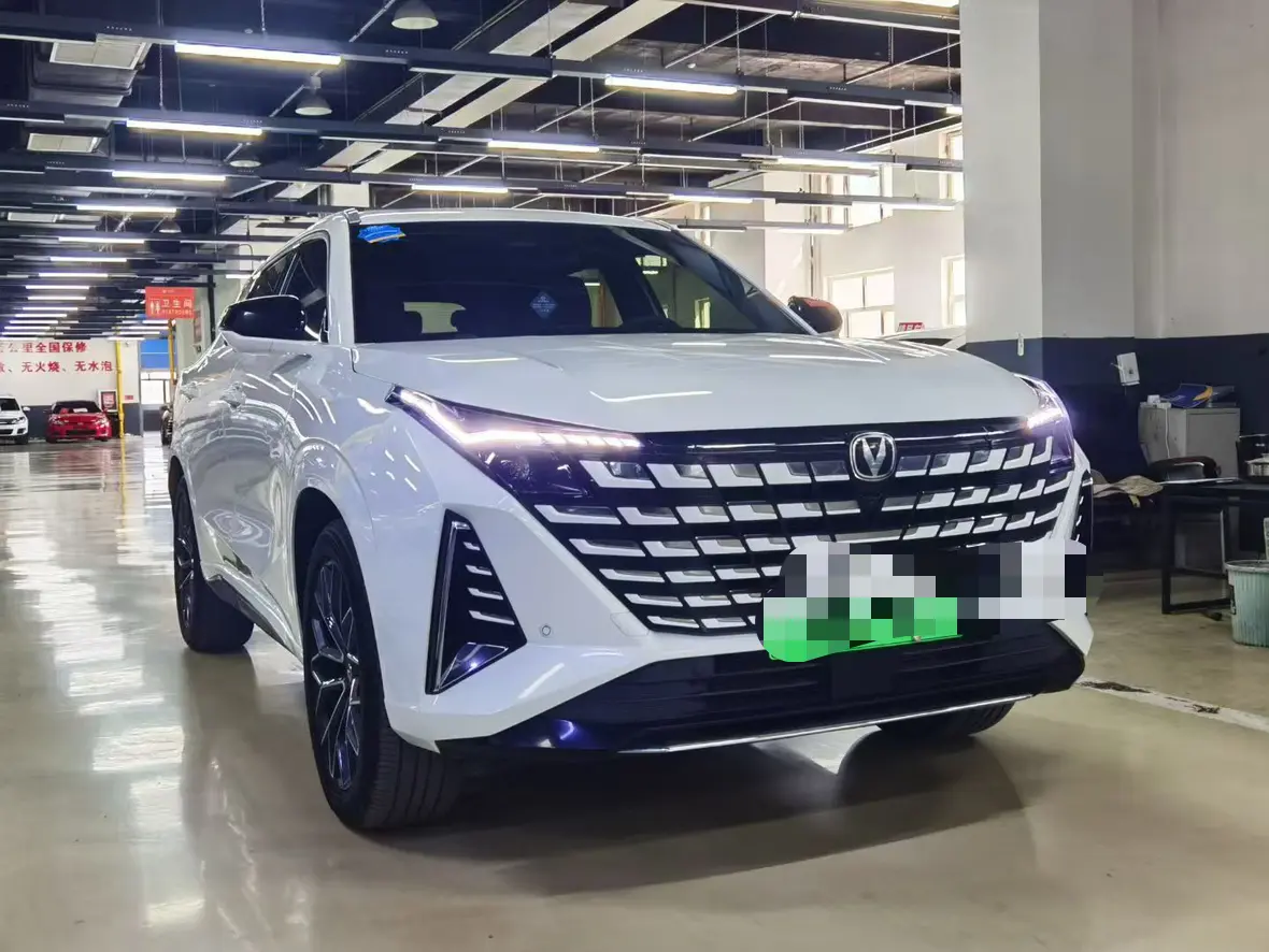 Changan UNI-Z PHEV