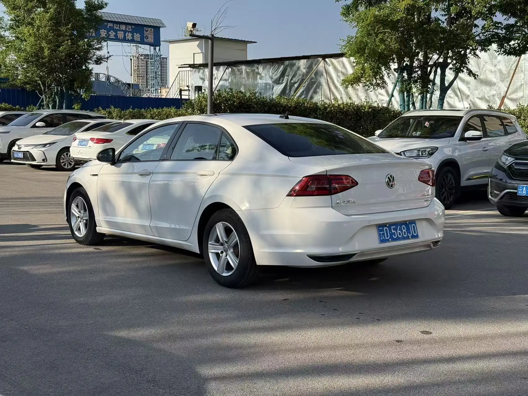 Volkswagen Lamando