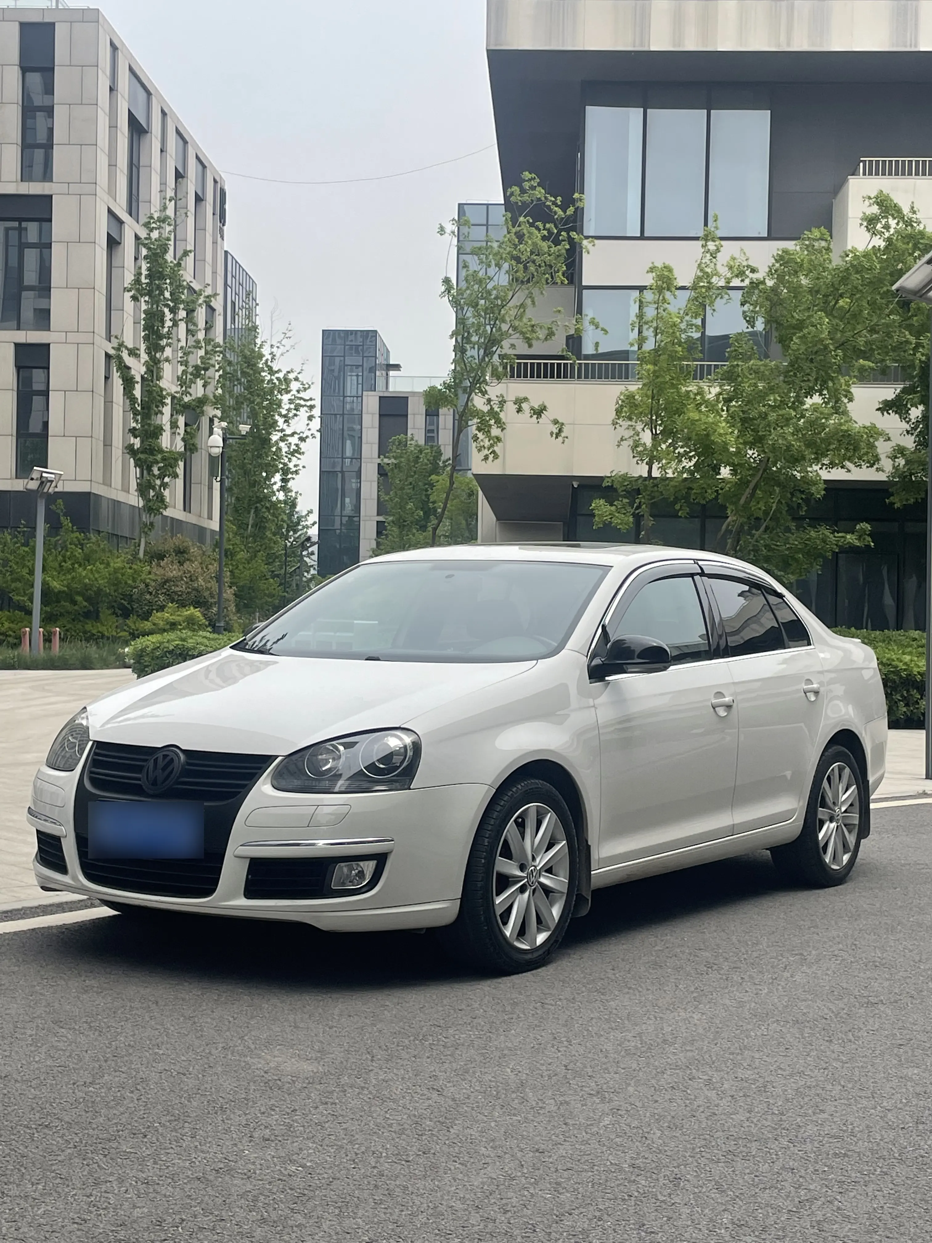 Volkswagen Sagitar
