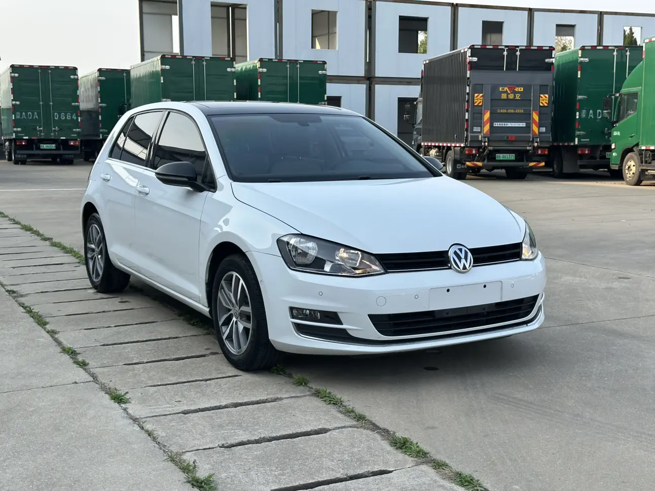 Volkswagen golf