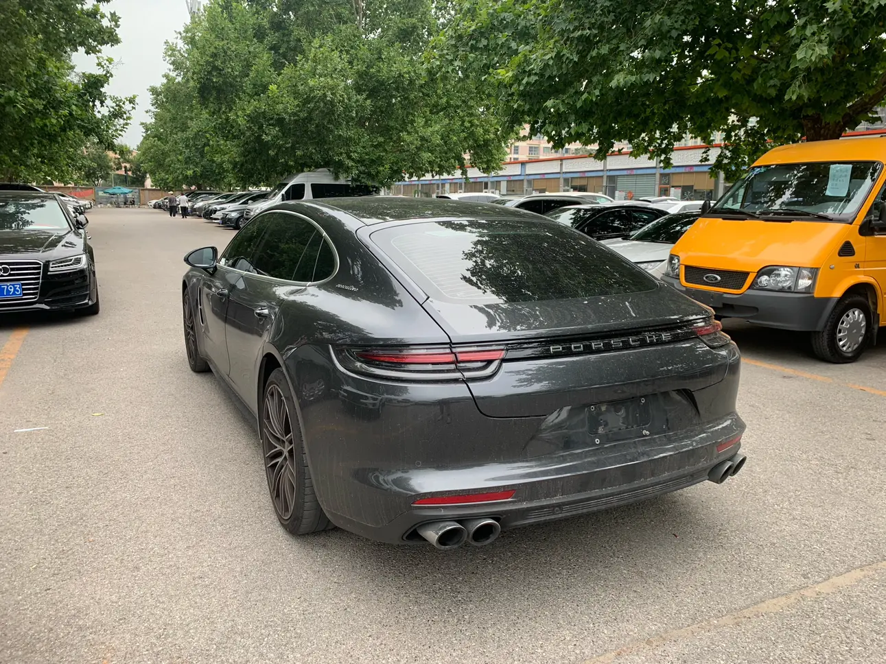 Porsche Panamera