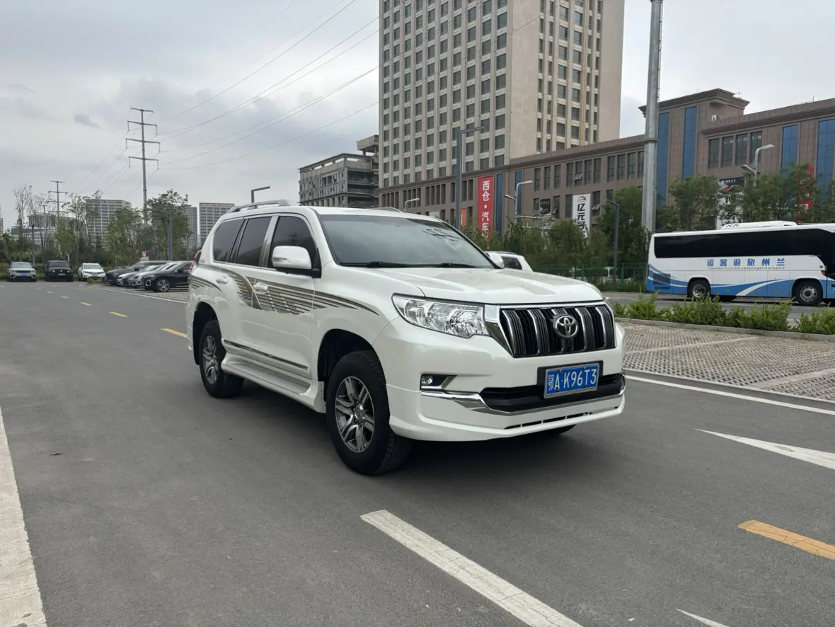 Toyota Prado