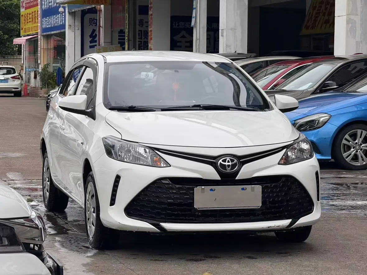 Toyota Vios FS