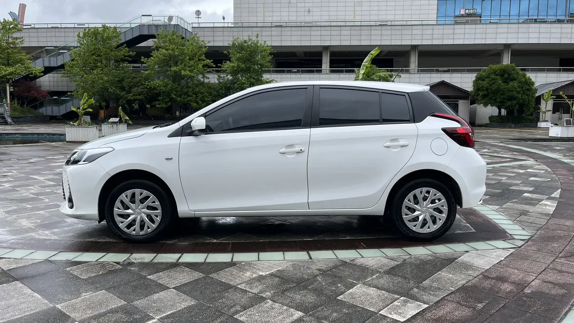 Toyota Vios FS