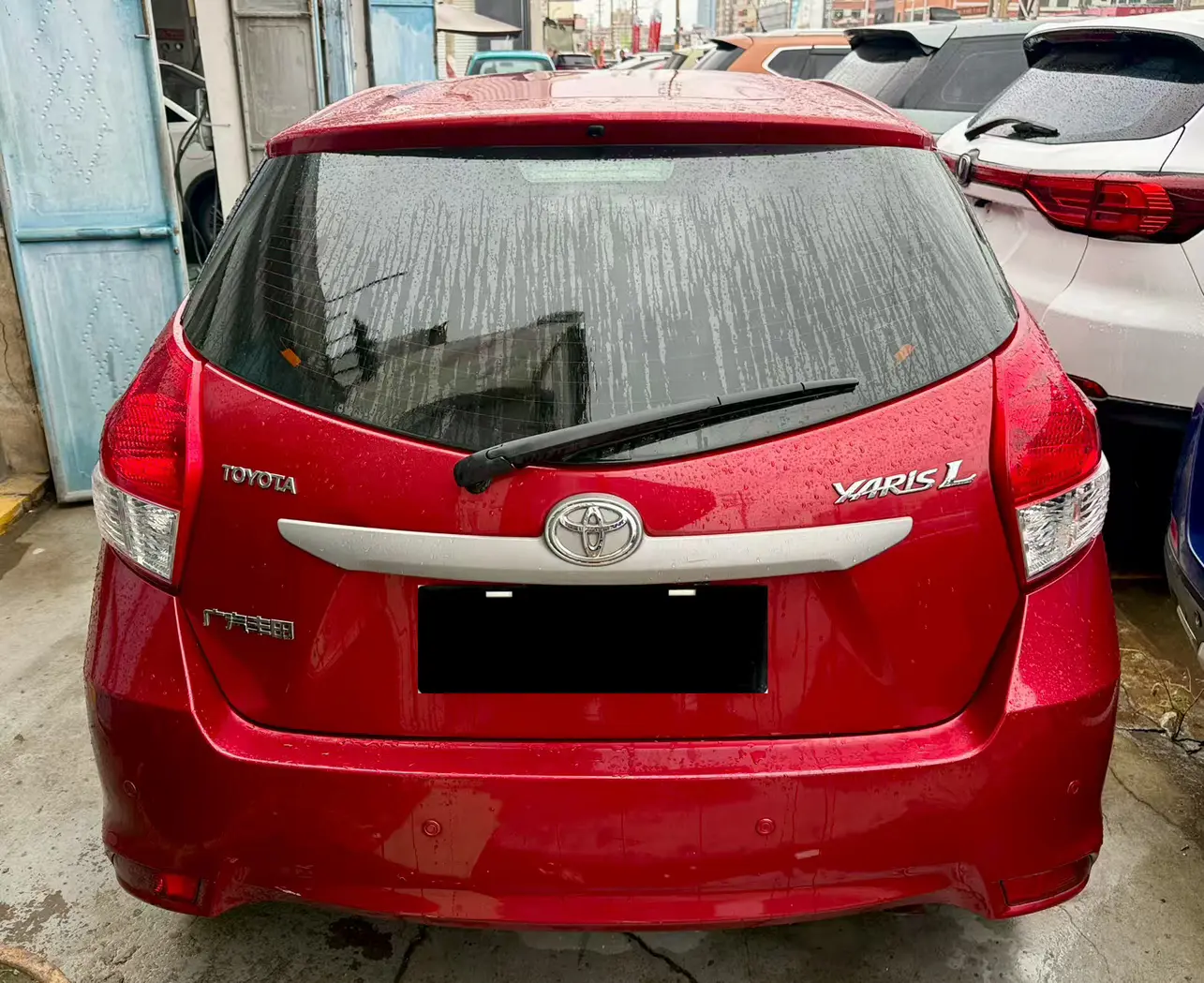 Toyota Yaris L
