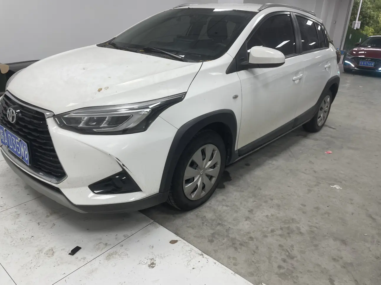 Toyota Yaris L