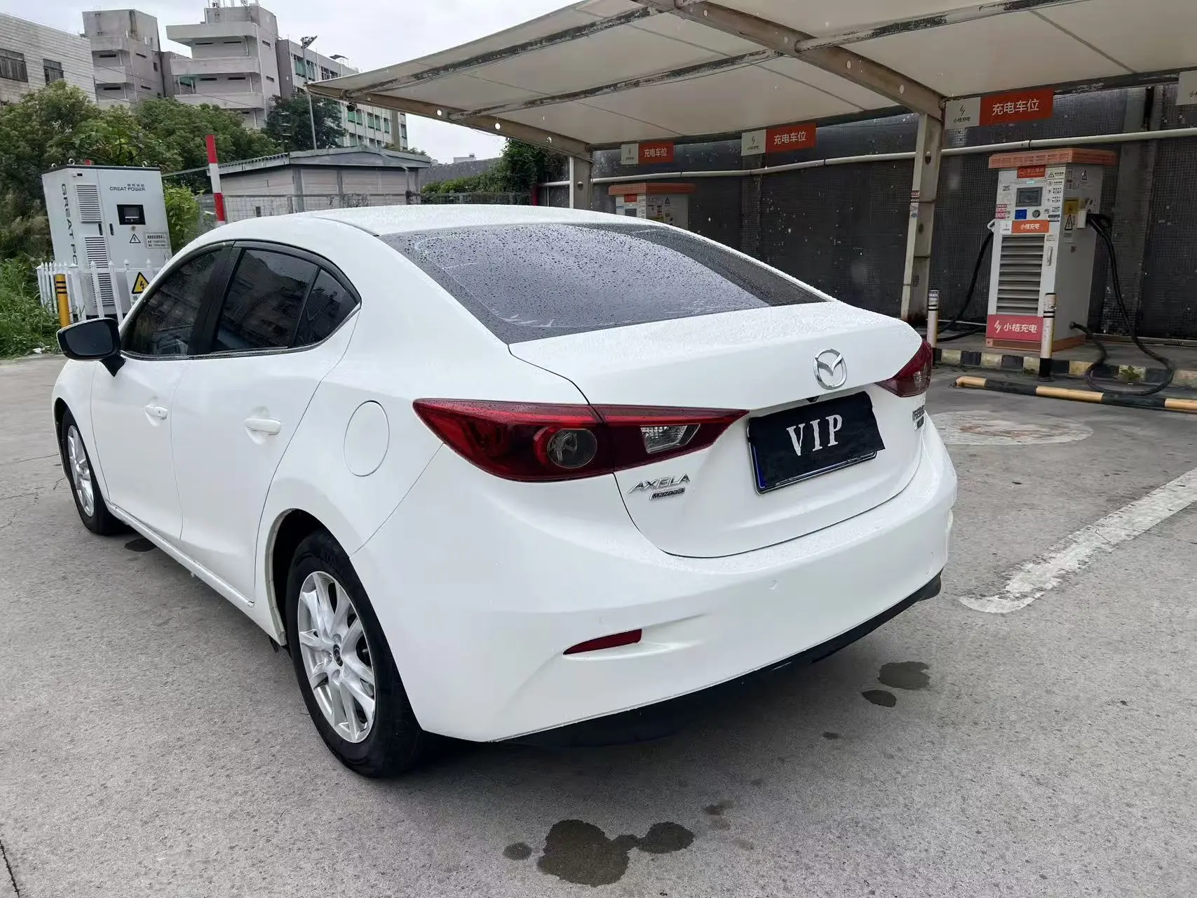 Mazda Axela