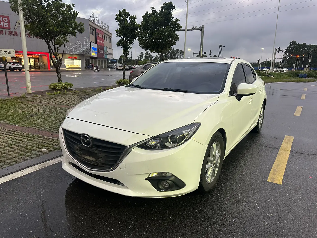 Mazda Axela