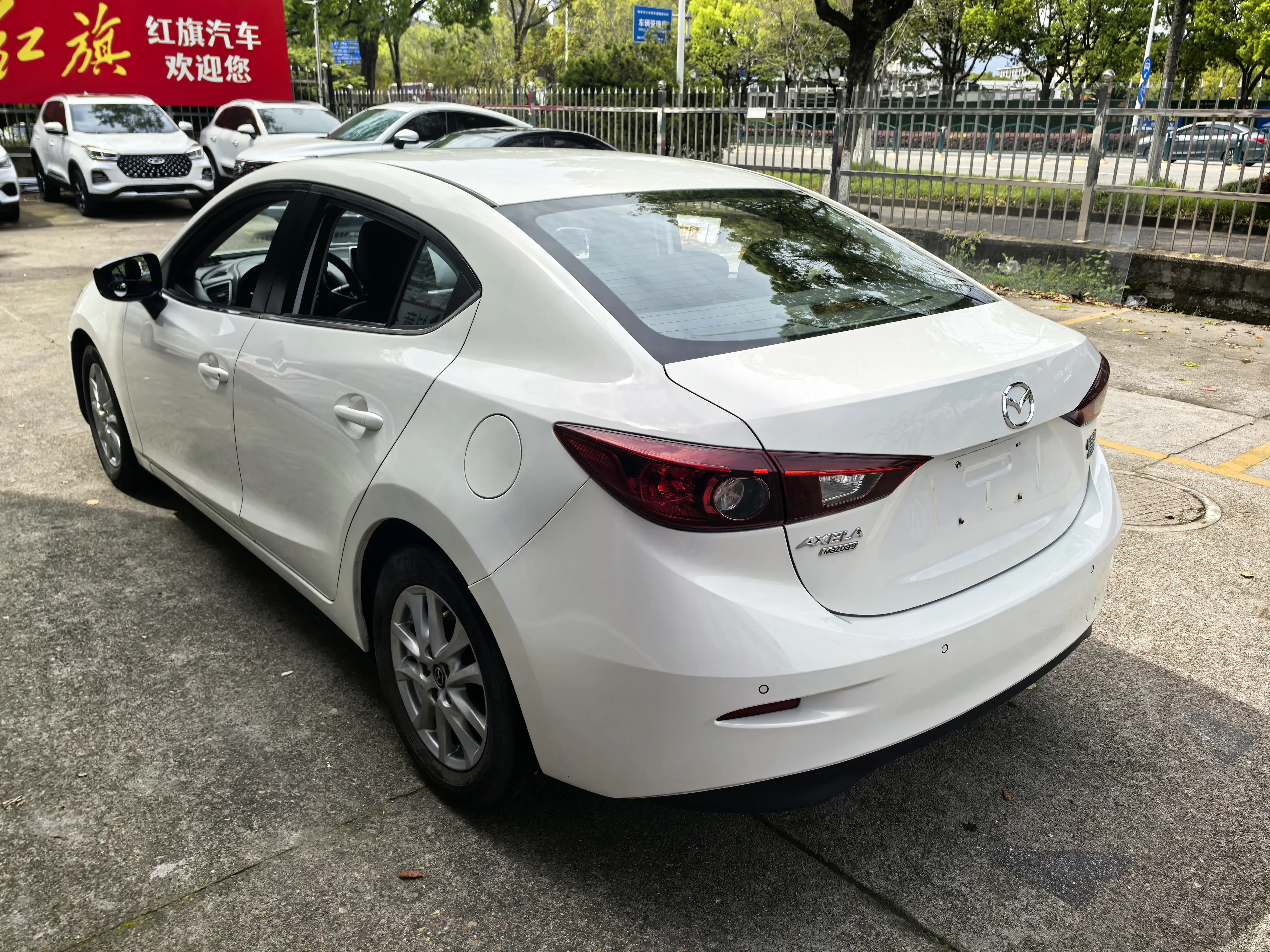 Mazda Axela