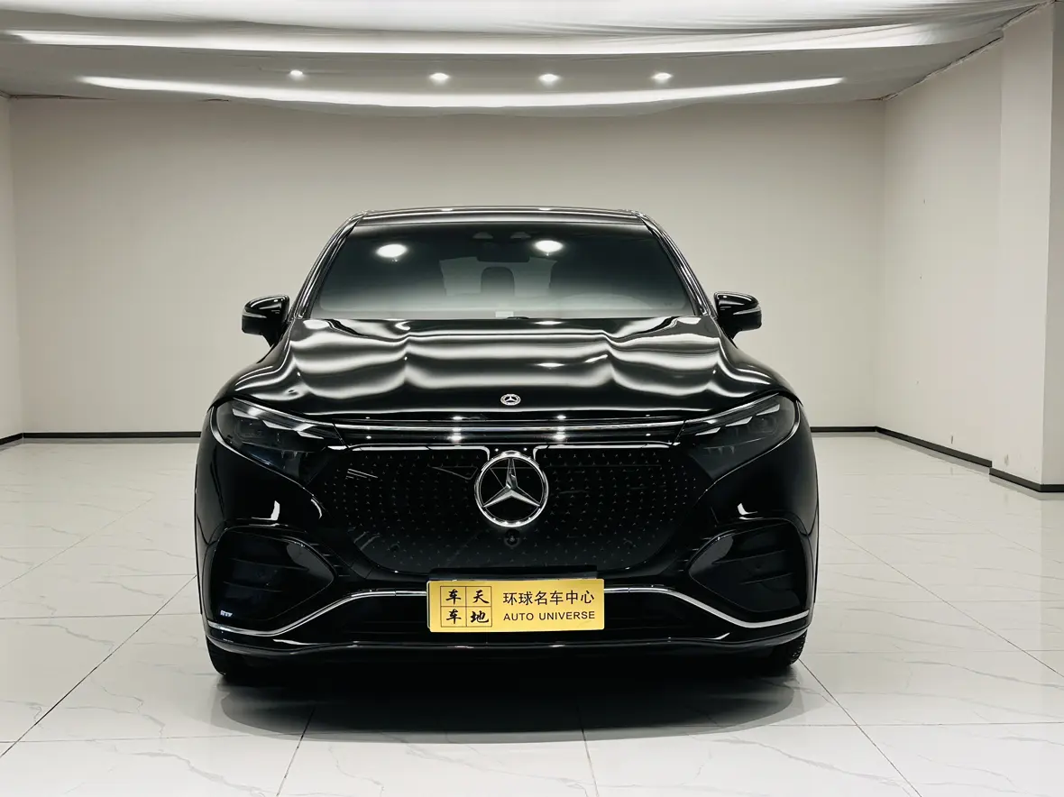 Mercedes-Benz EQS SUV
