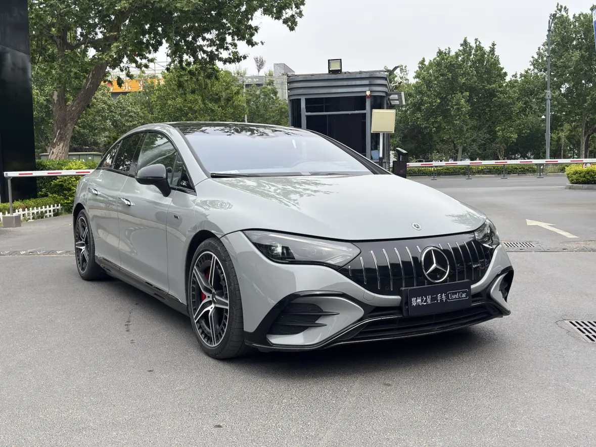 Mercedes-Benz EQE AMG