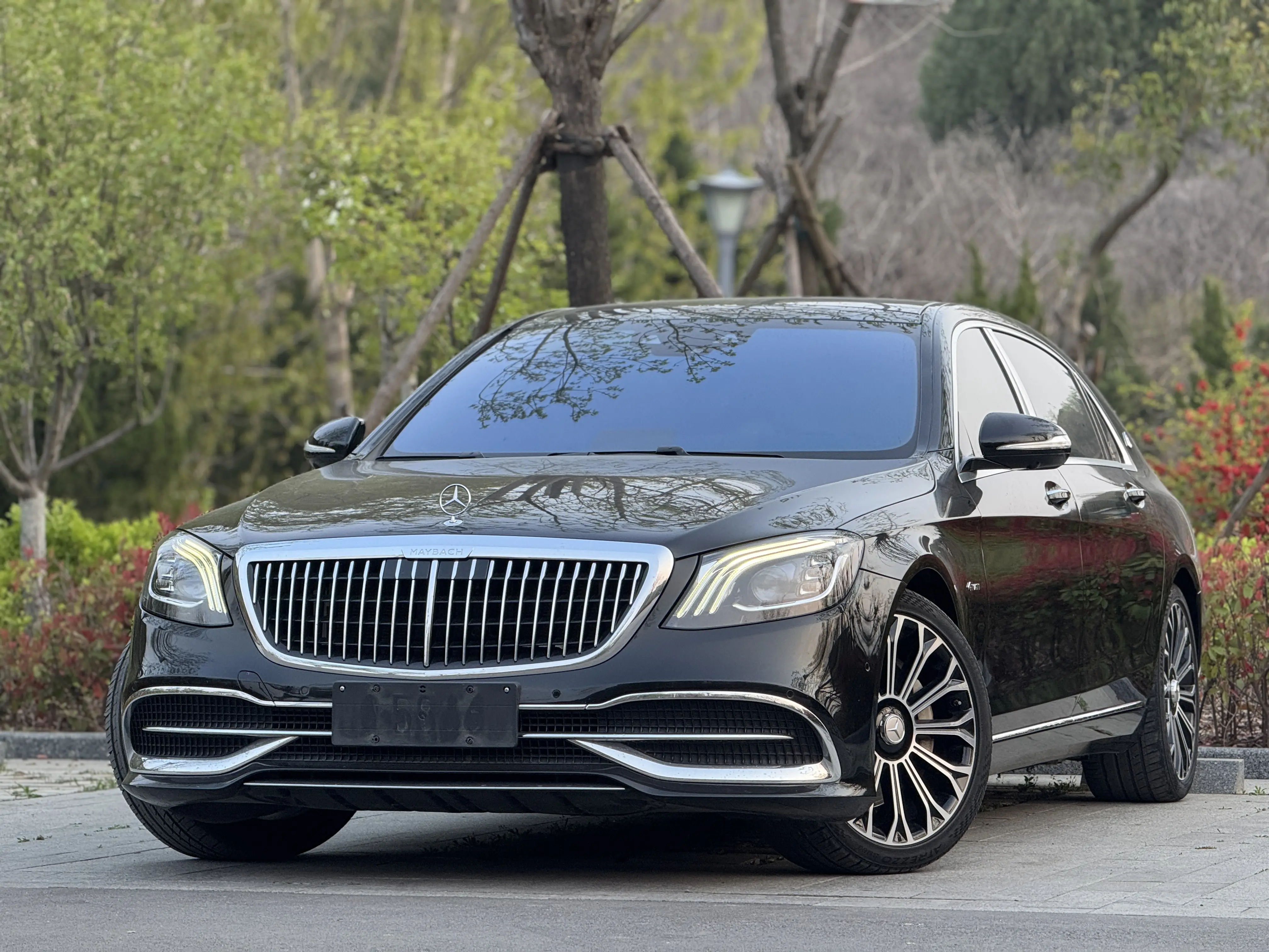 Mercedes-Benz Maybach S-Class