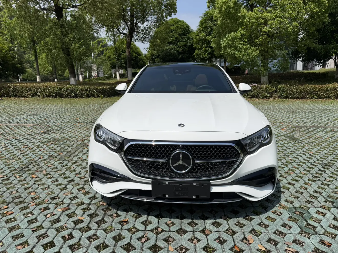 Mercedes-Benz E-Class PHEV