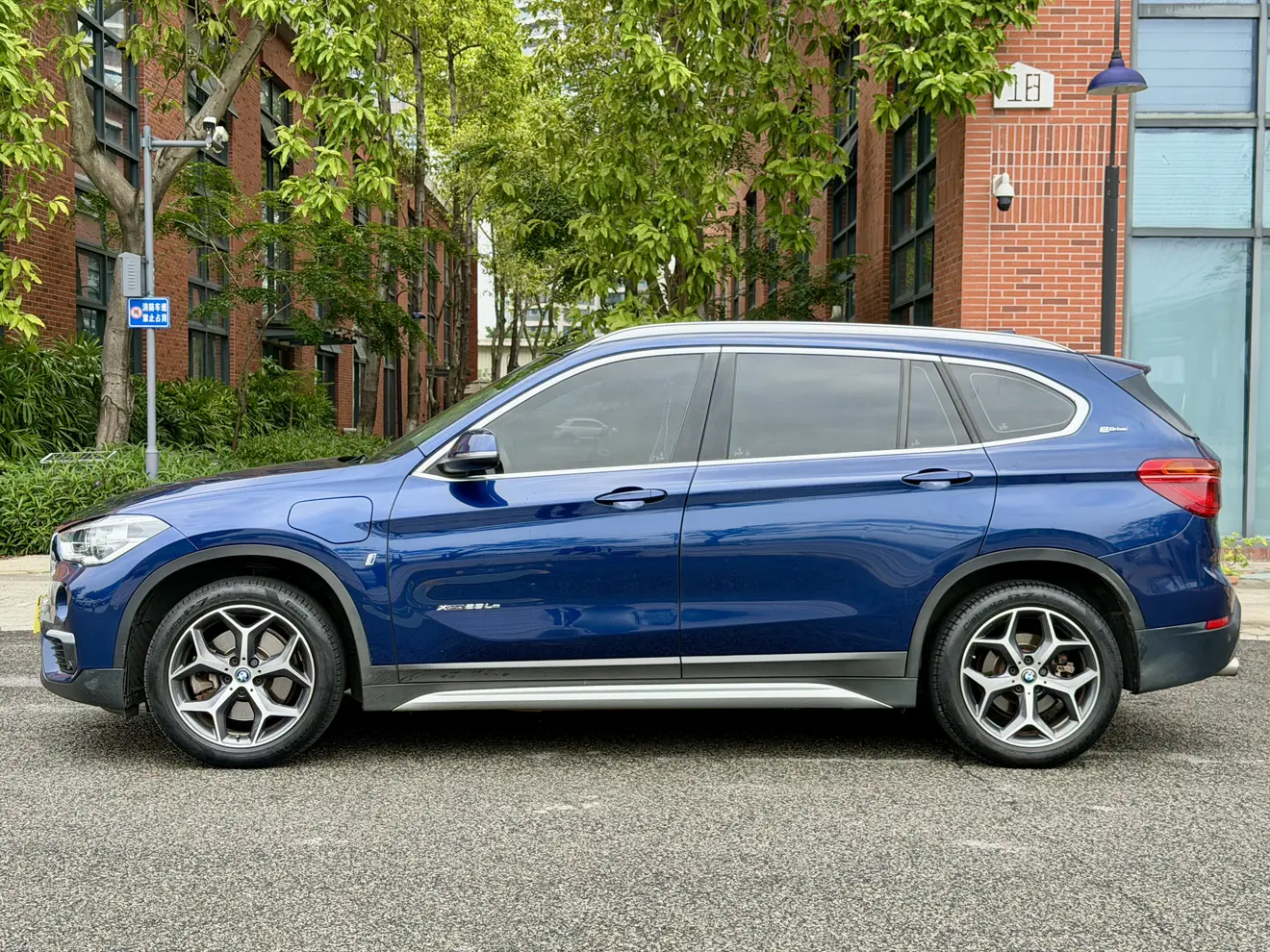 BMW X1 PHEV