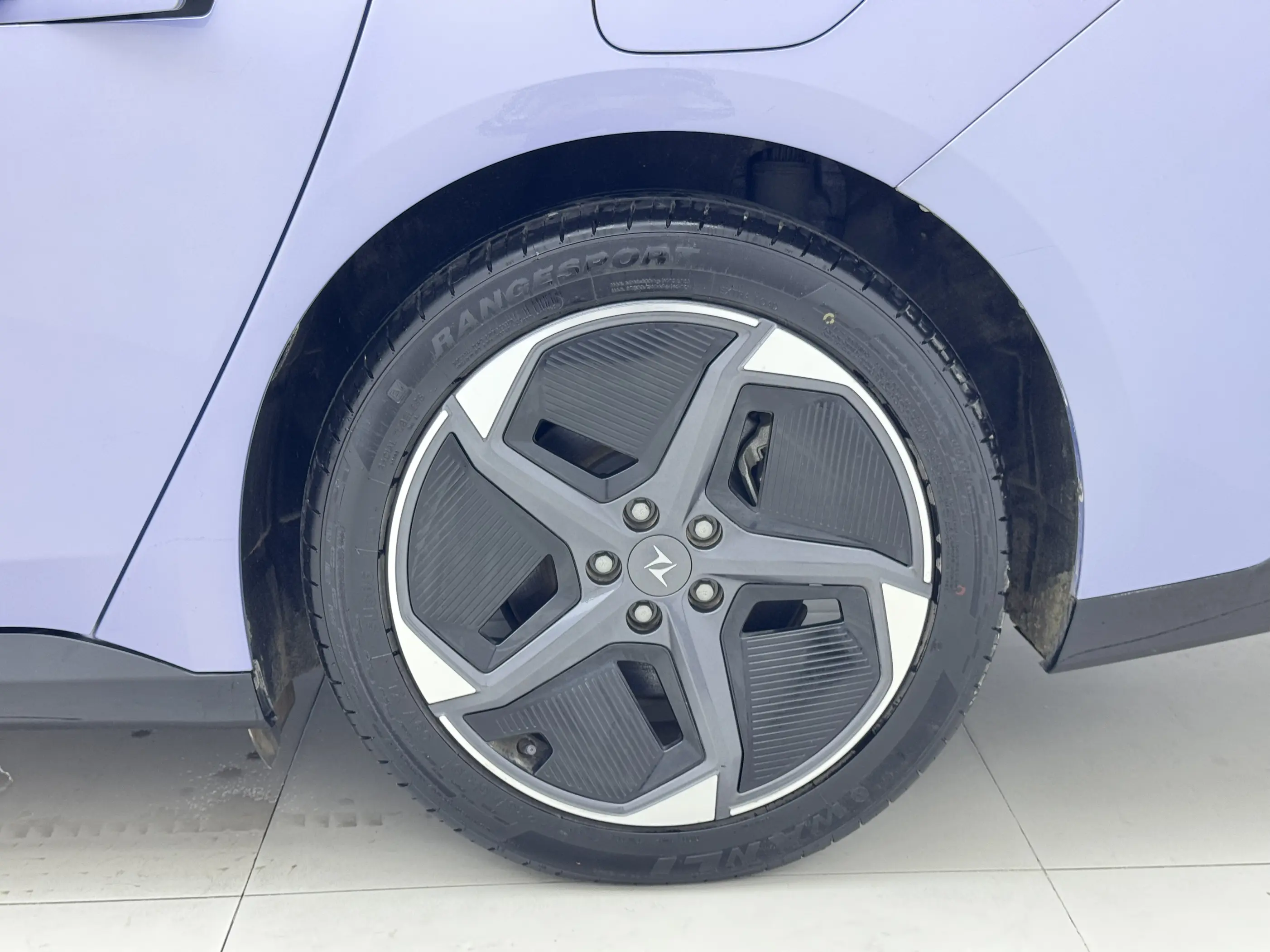 Dongfeng Yipai 007