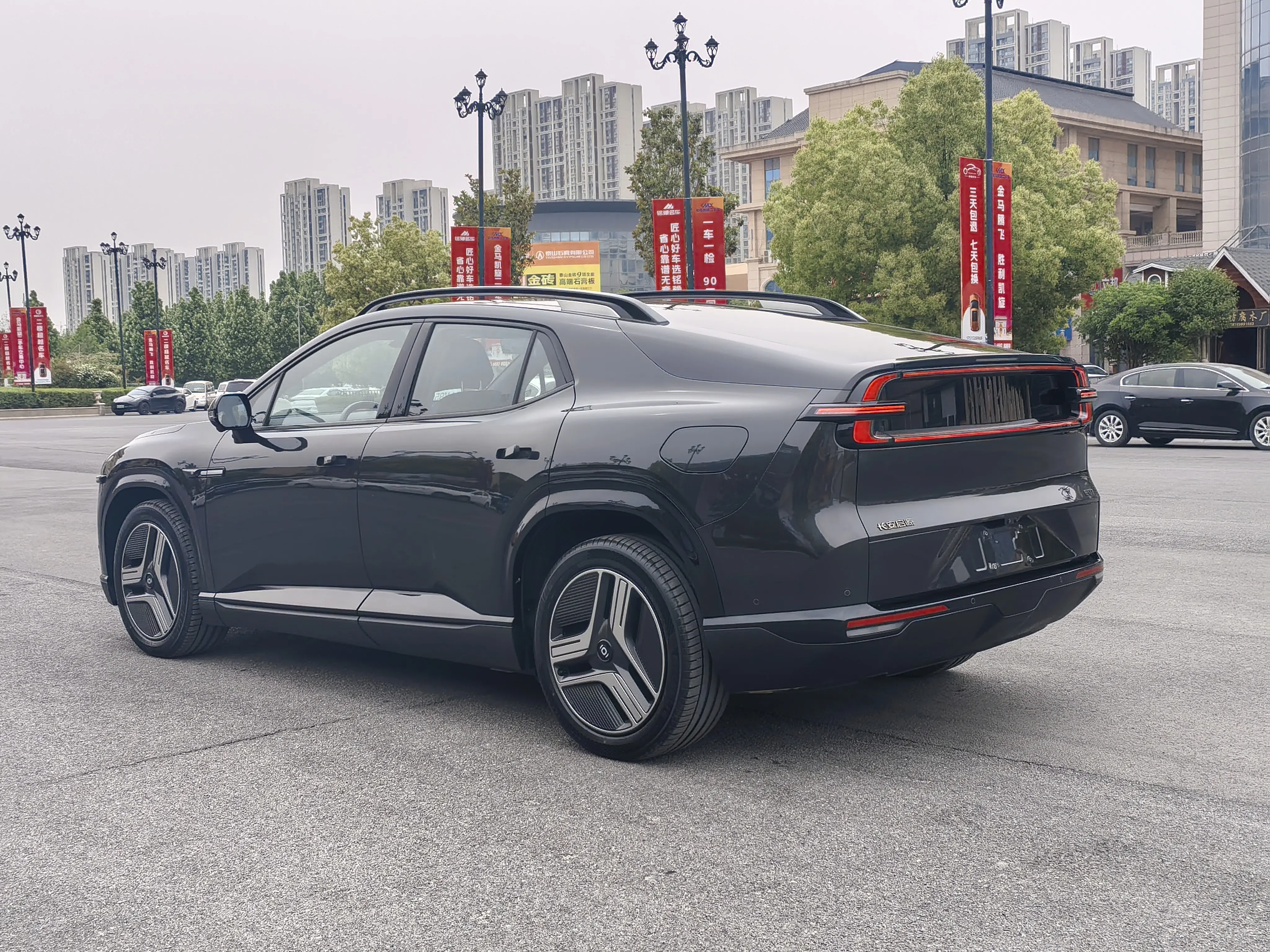 Changan Qiyuan E07