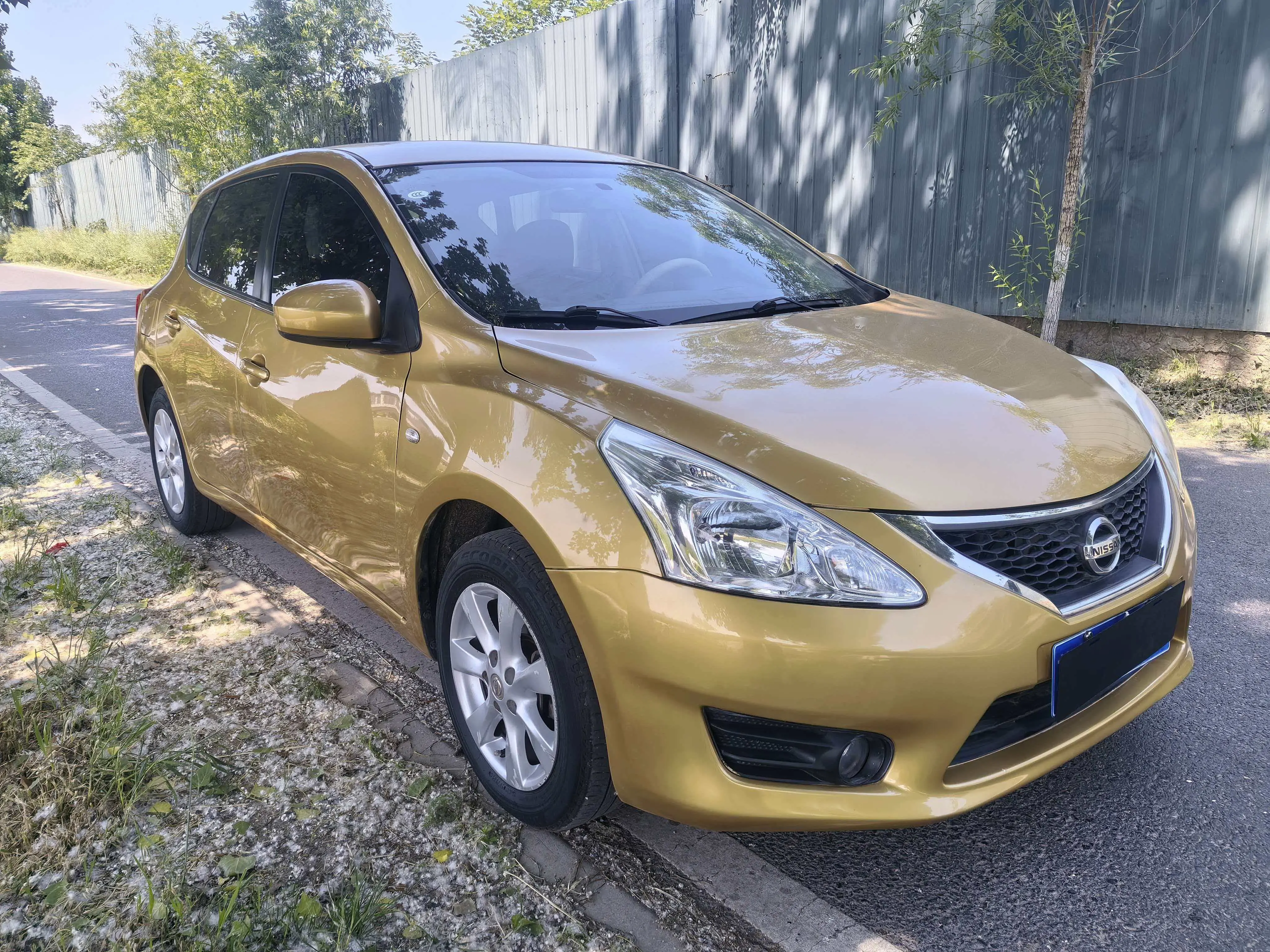Nissan Tiida
