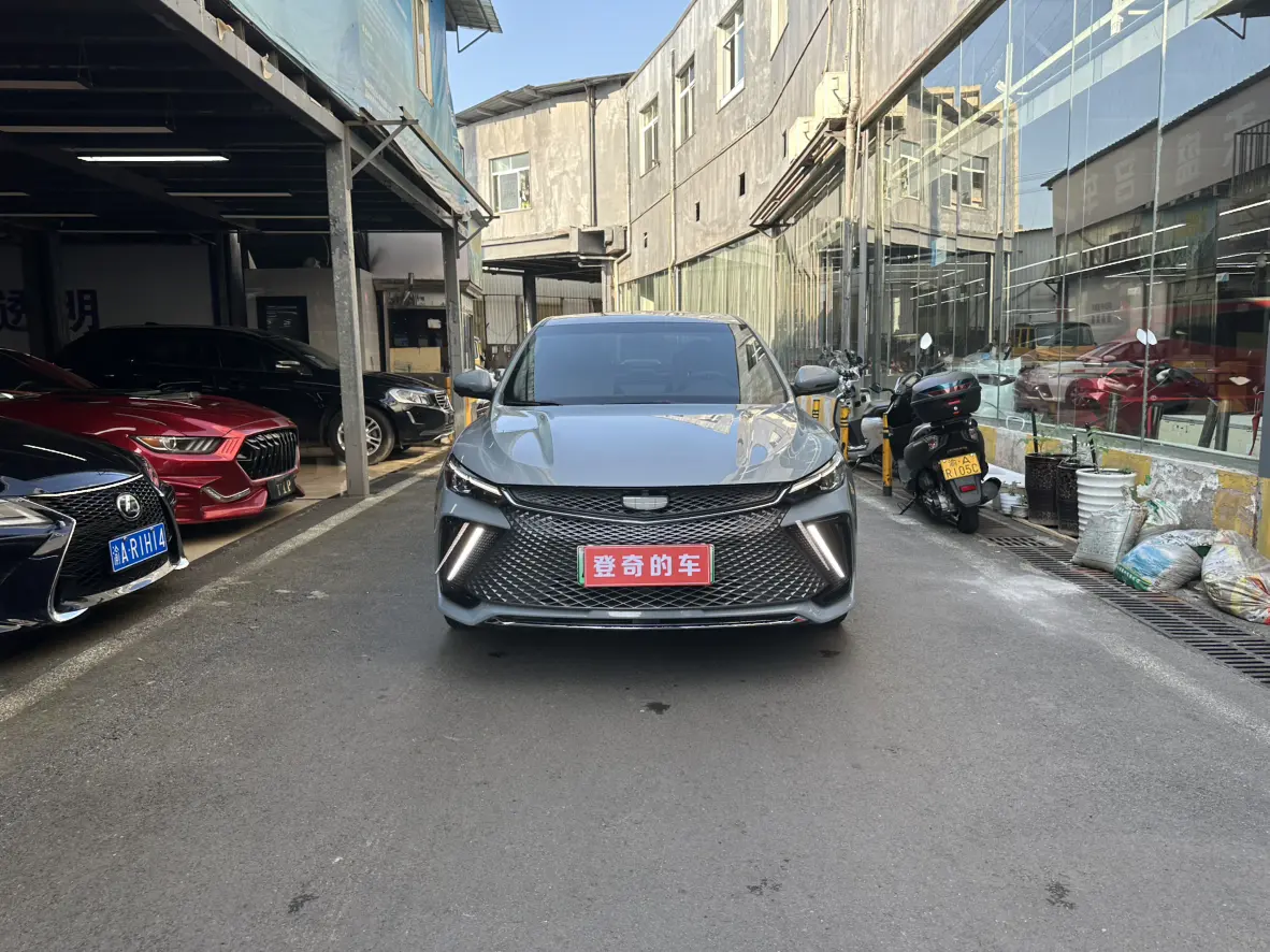 Geely Emgrand L HiP