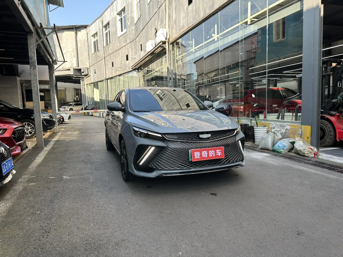 Geely Emgrand L HiP