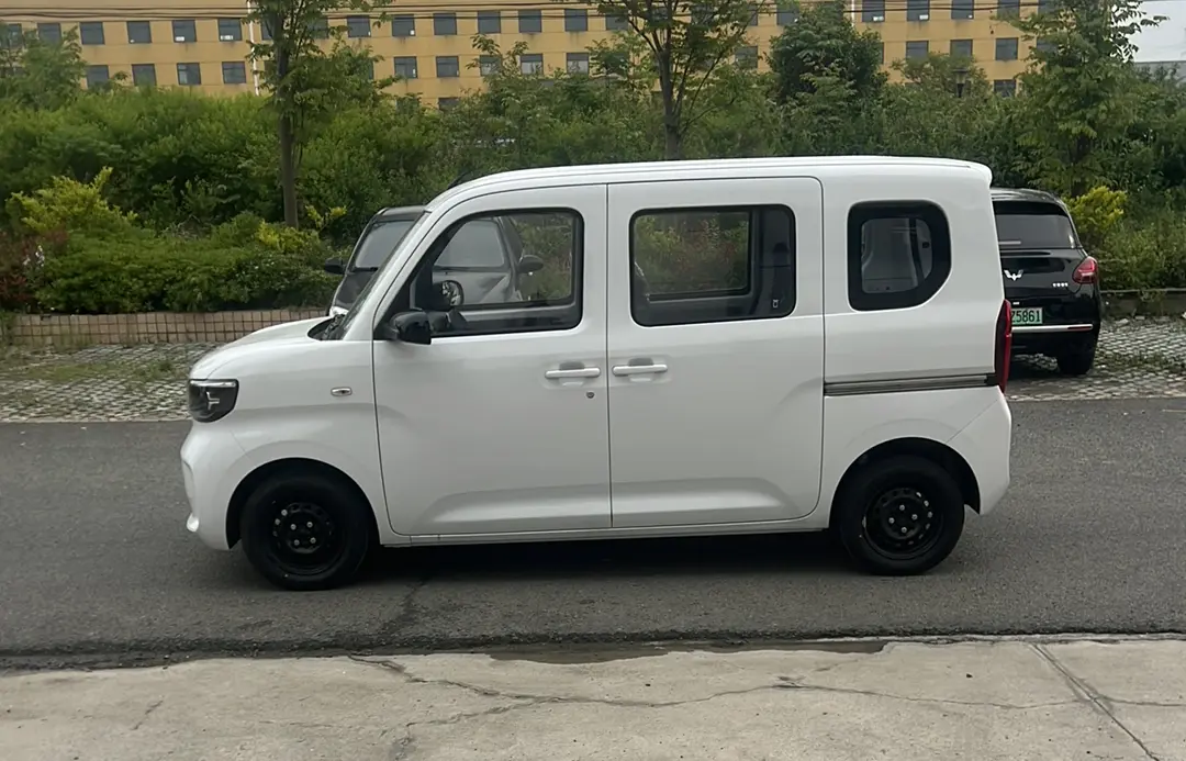 Wuling Zhiguang EV