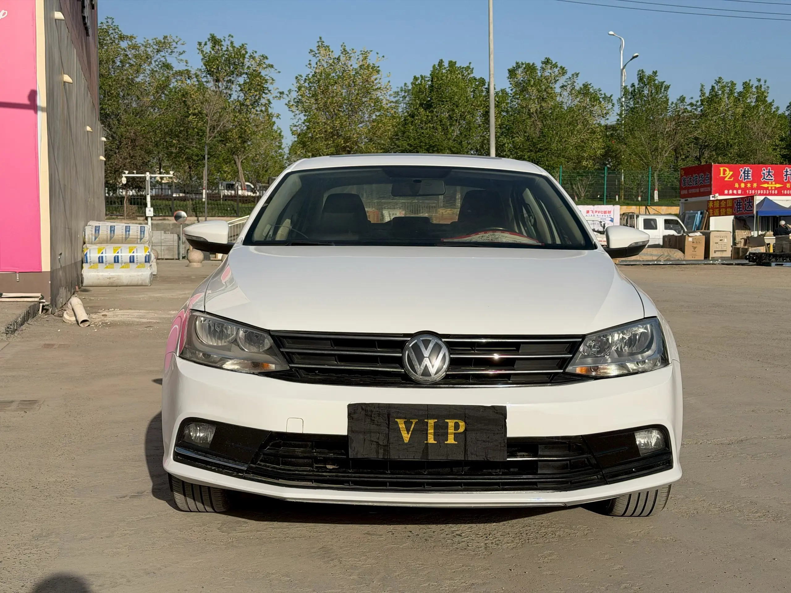 Volkswagen Sagitar