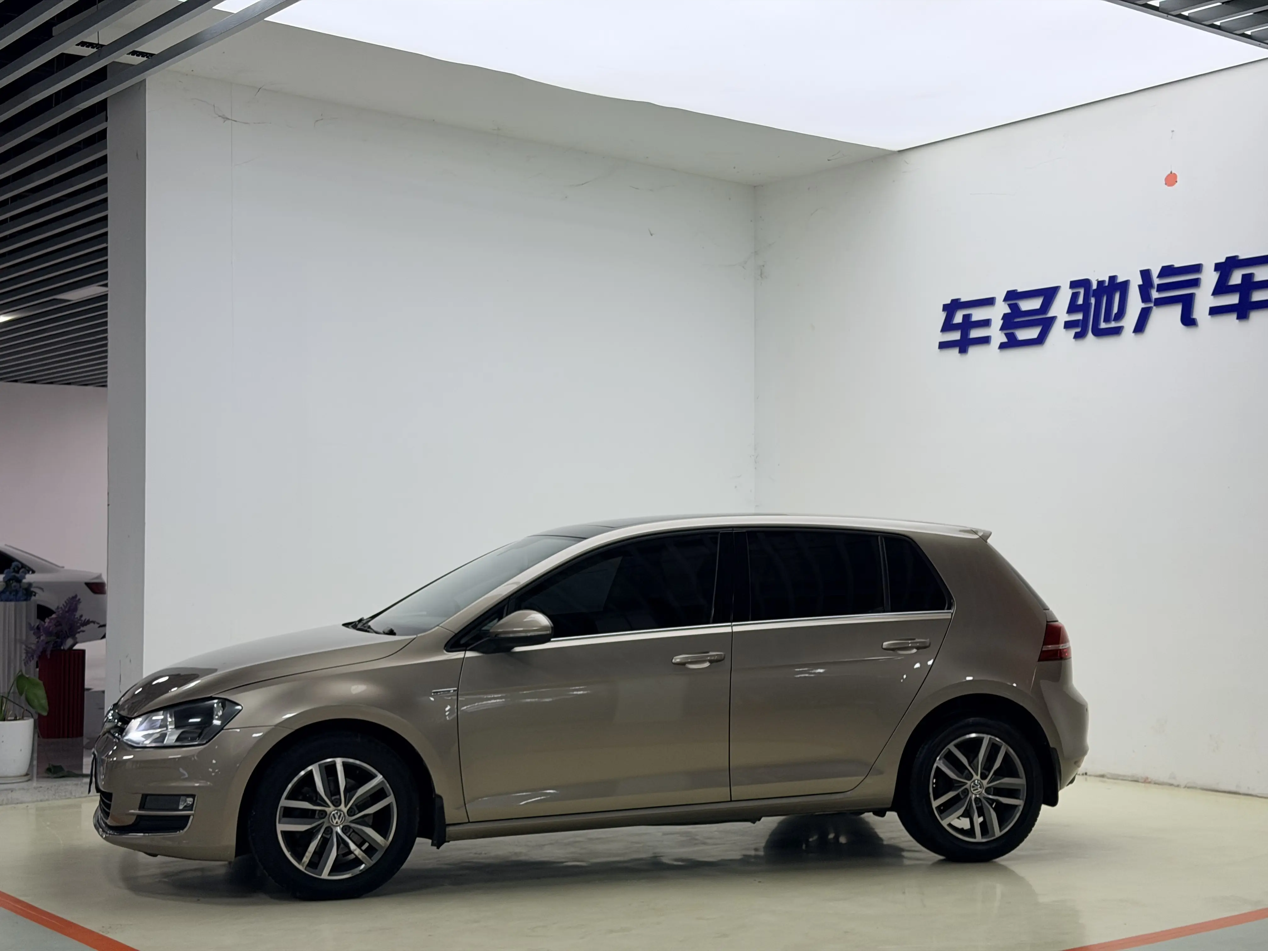 Volkswagen golf