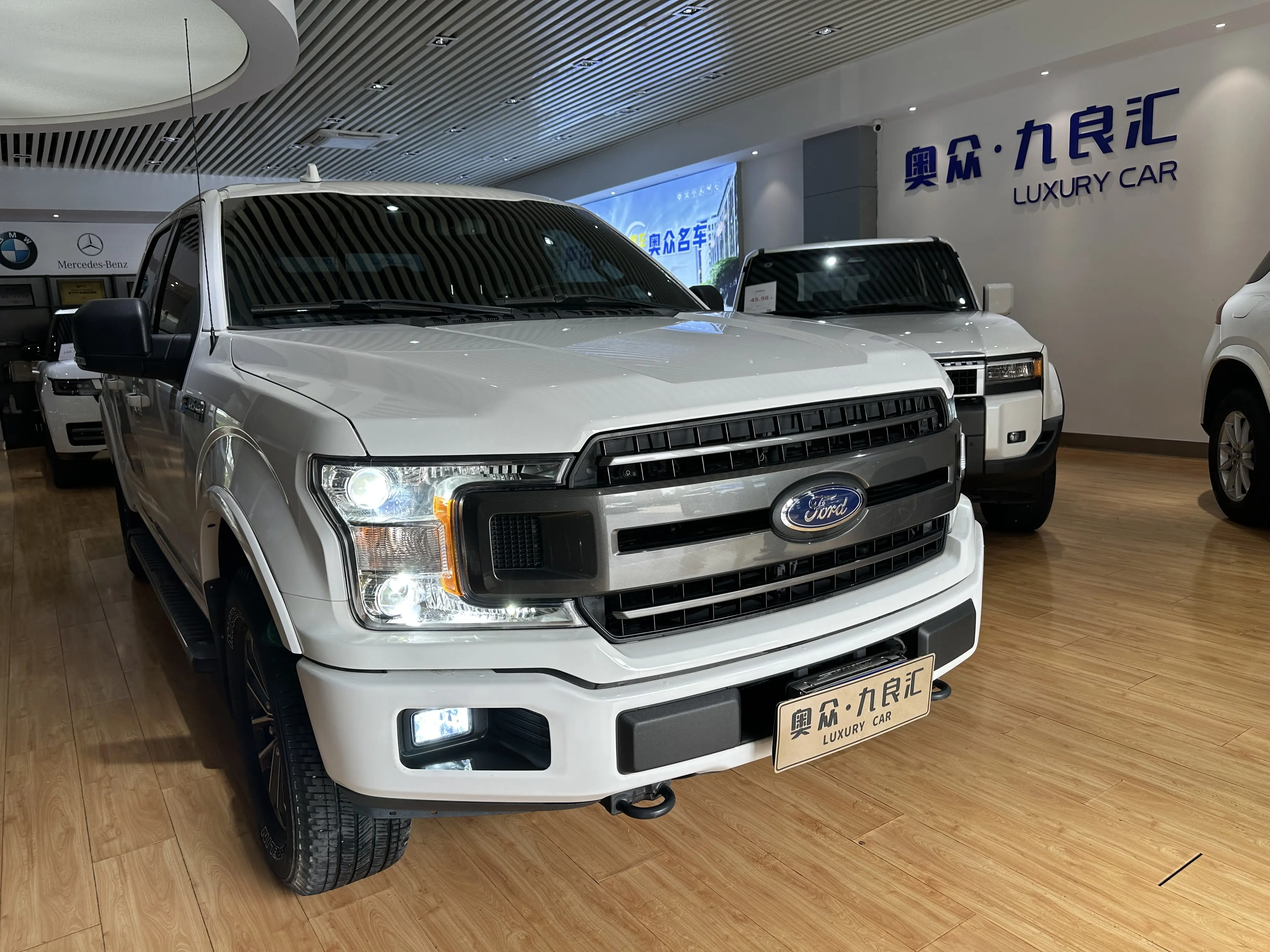 Ford F-150 Raptor