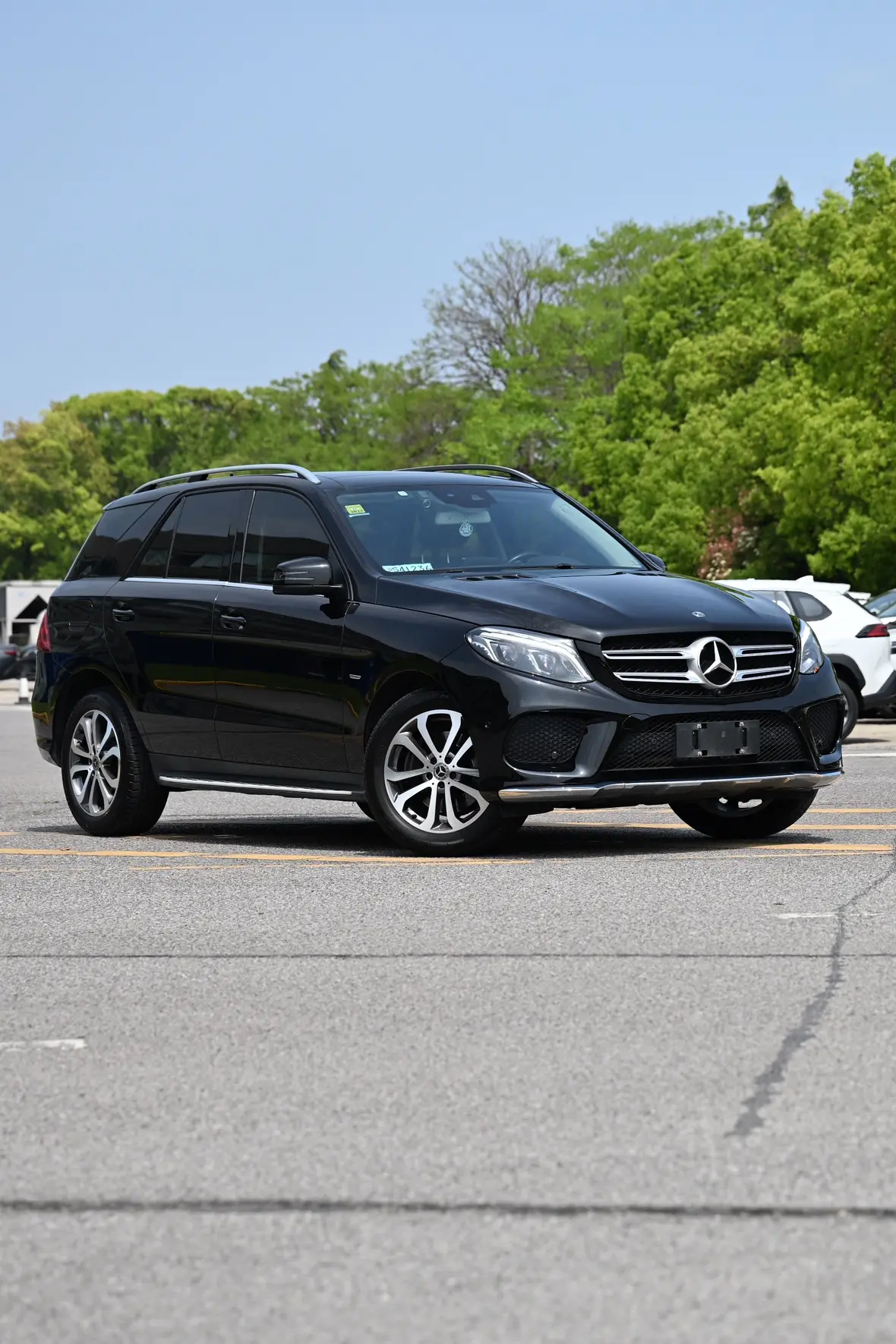 Mercedes-Benz GLE (Imported)