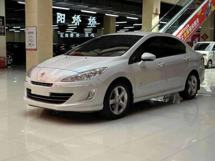 Peugeot 408