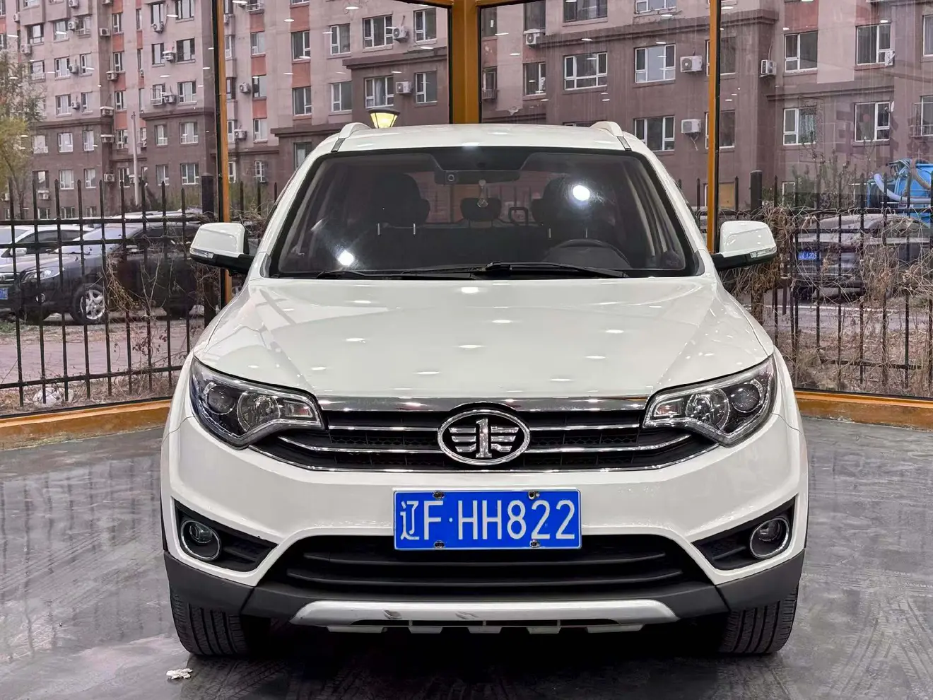 FAW Senya R7