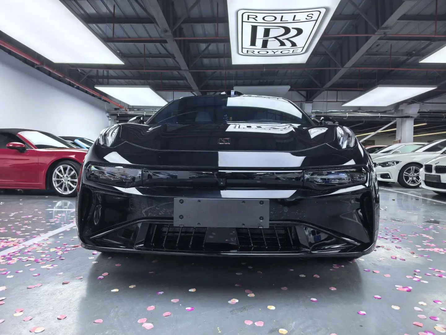 ZEEKR 001