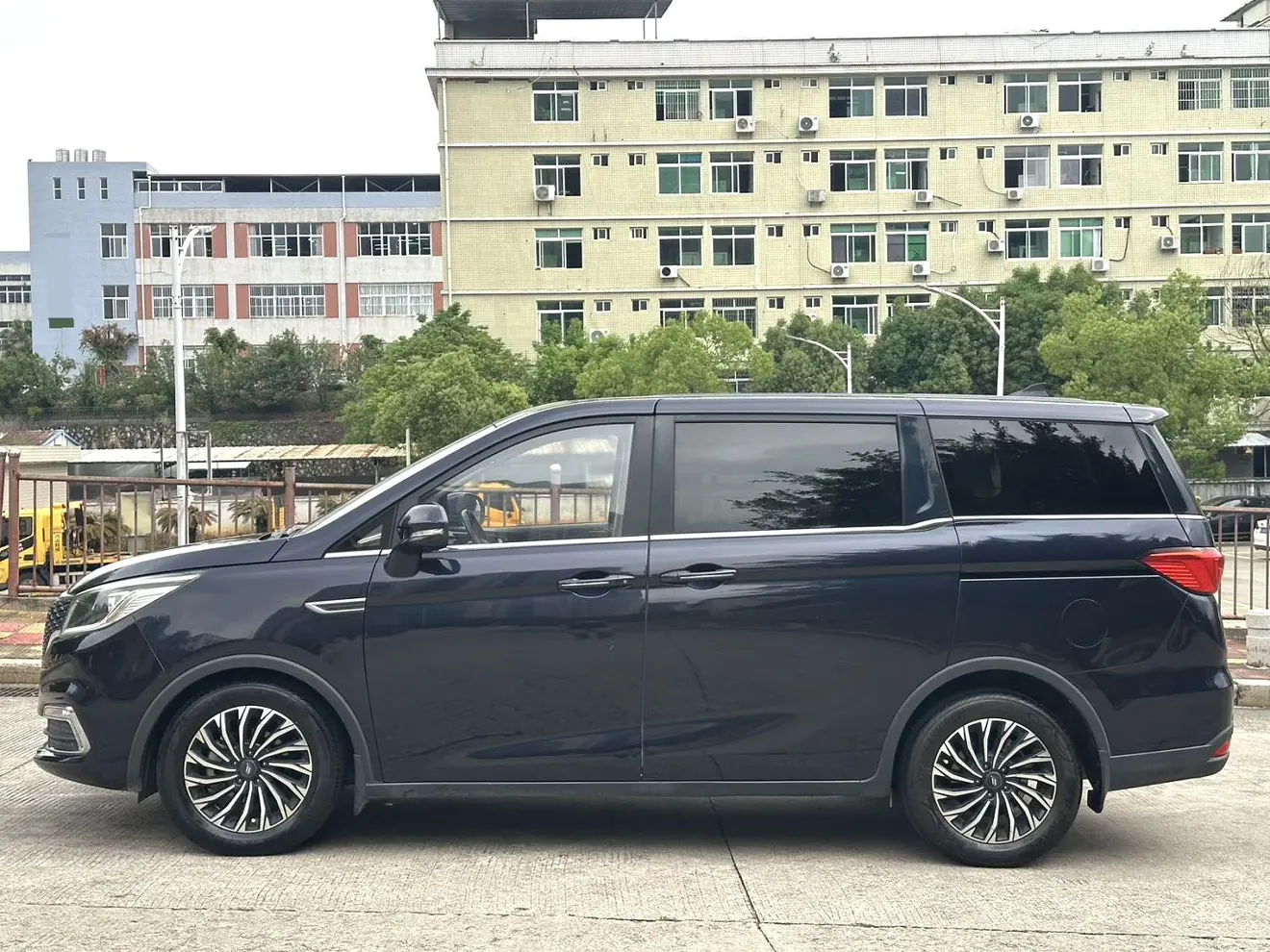 Oshan Changan Auchan Coshan